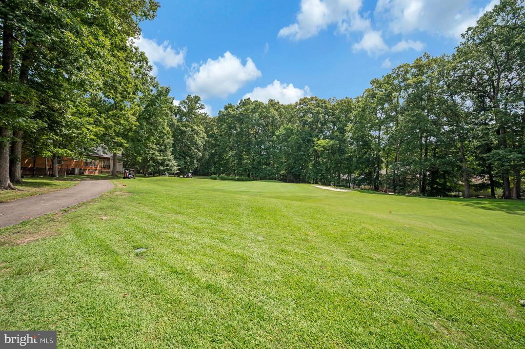 102 MARBLE COURT