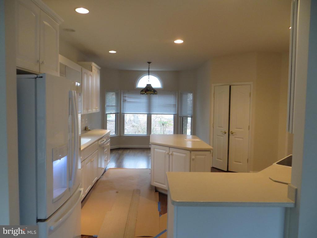 102 MARBLE COURT