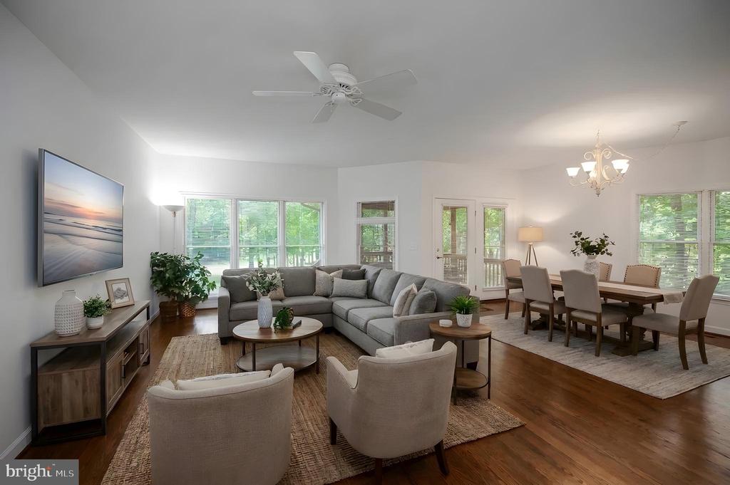 102 MARBLE COURT