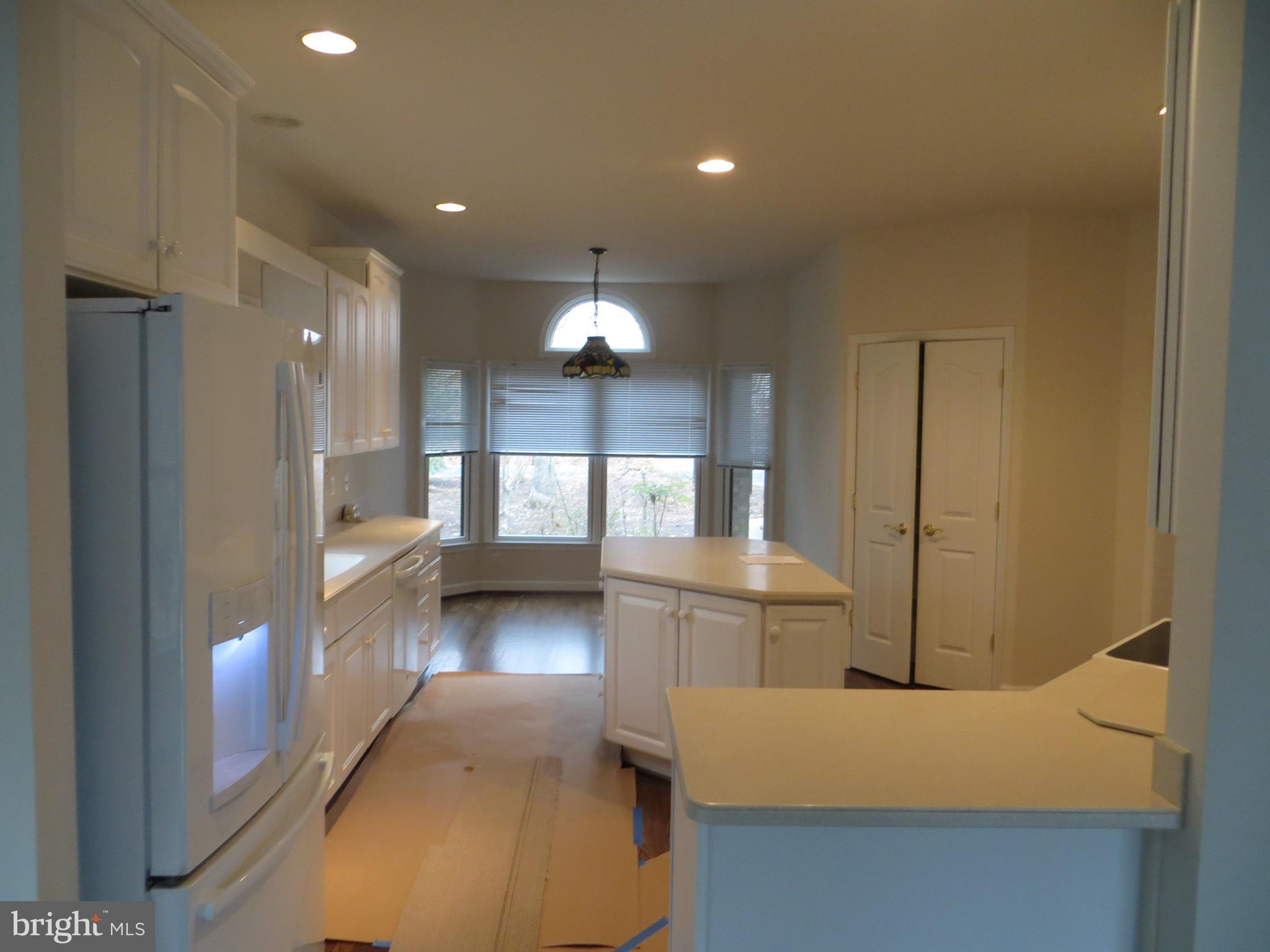 102 MARBLE COURT