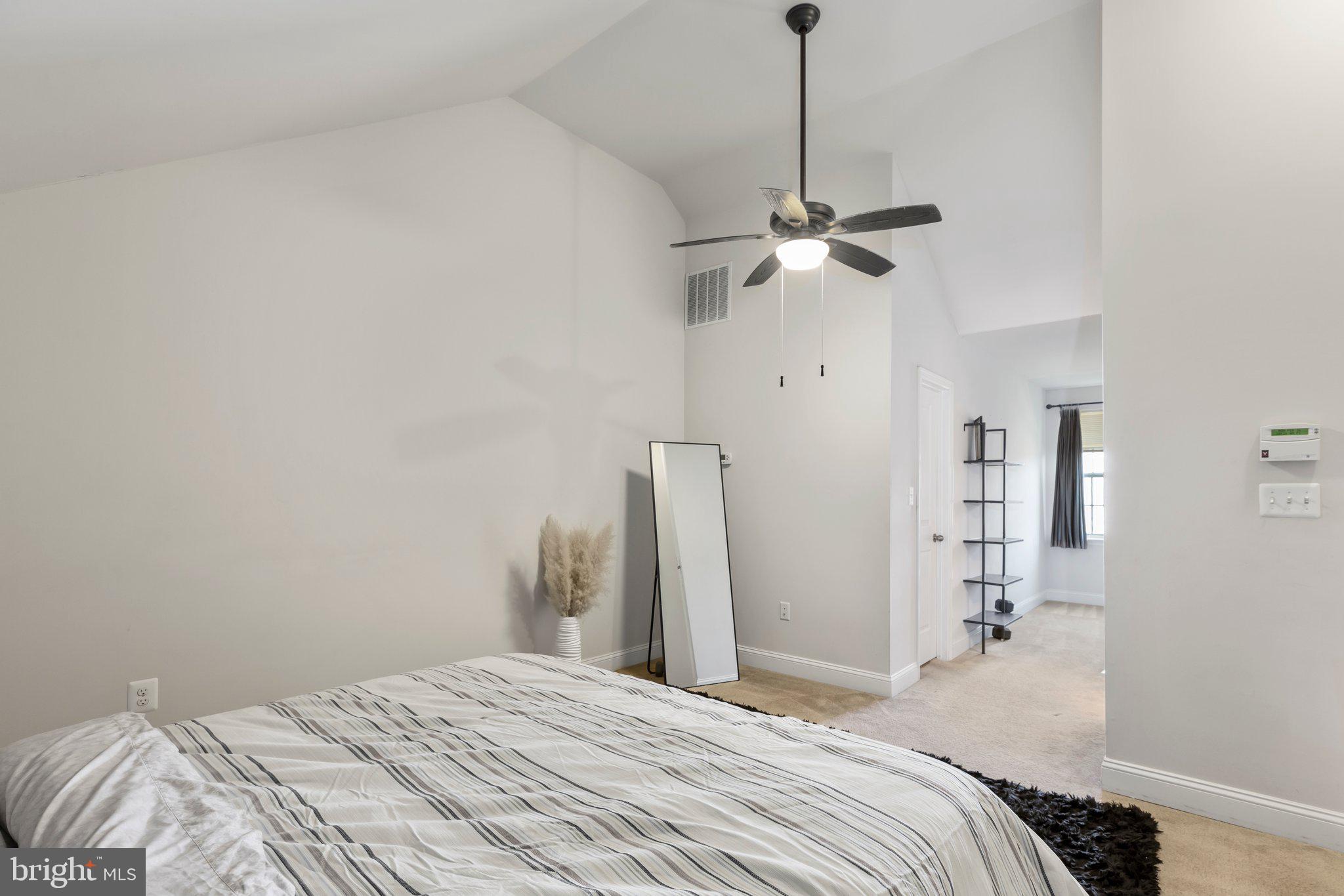 4532 POTOMAC HIGHLANDS CIRCLE