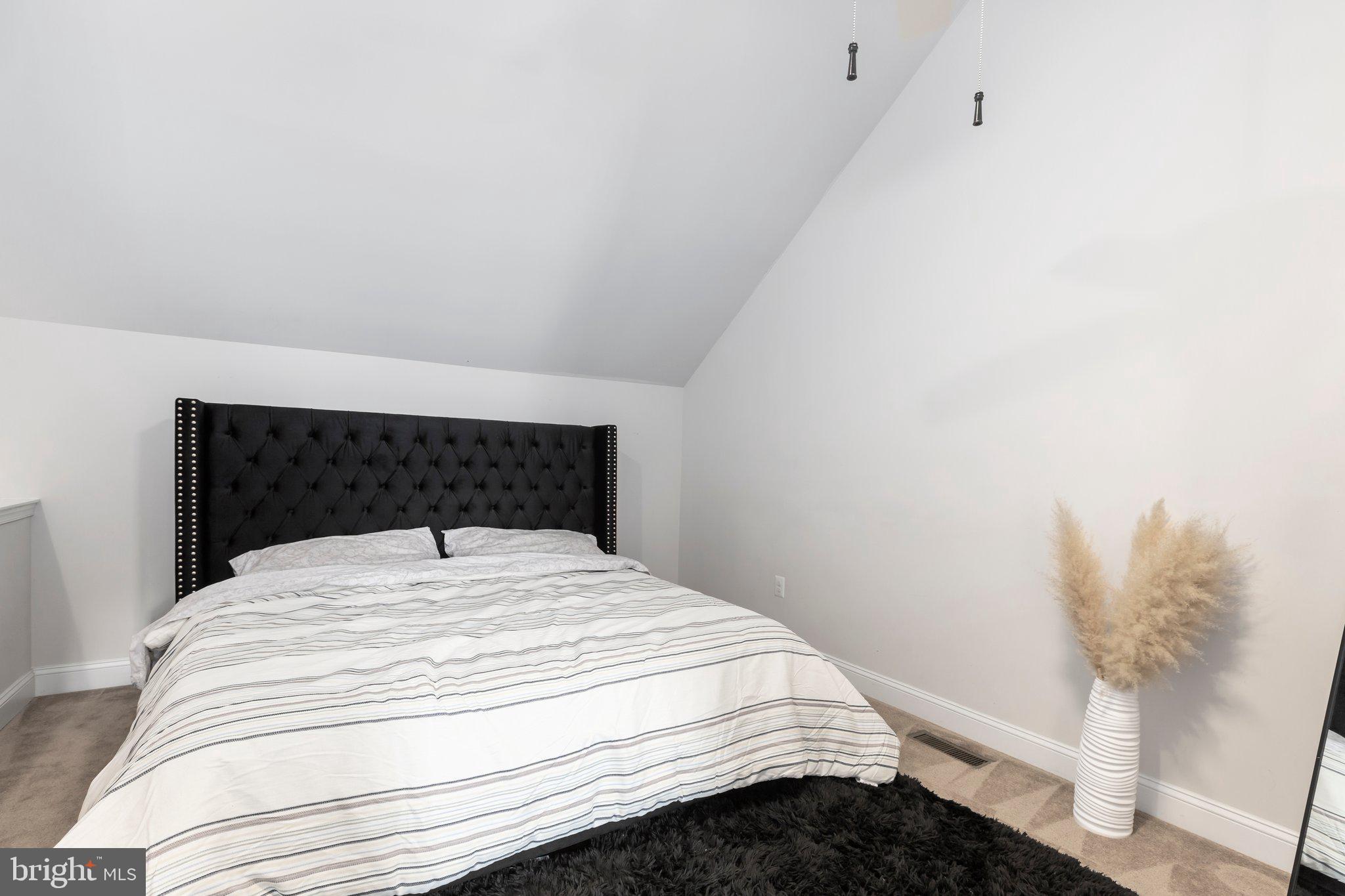 4532 POTOMAC HIGHLANDS CIRCLE