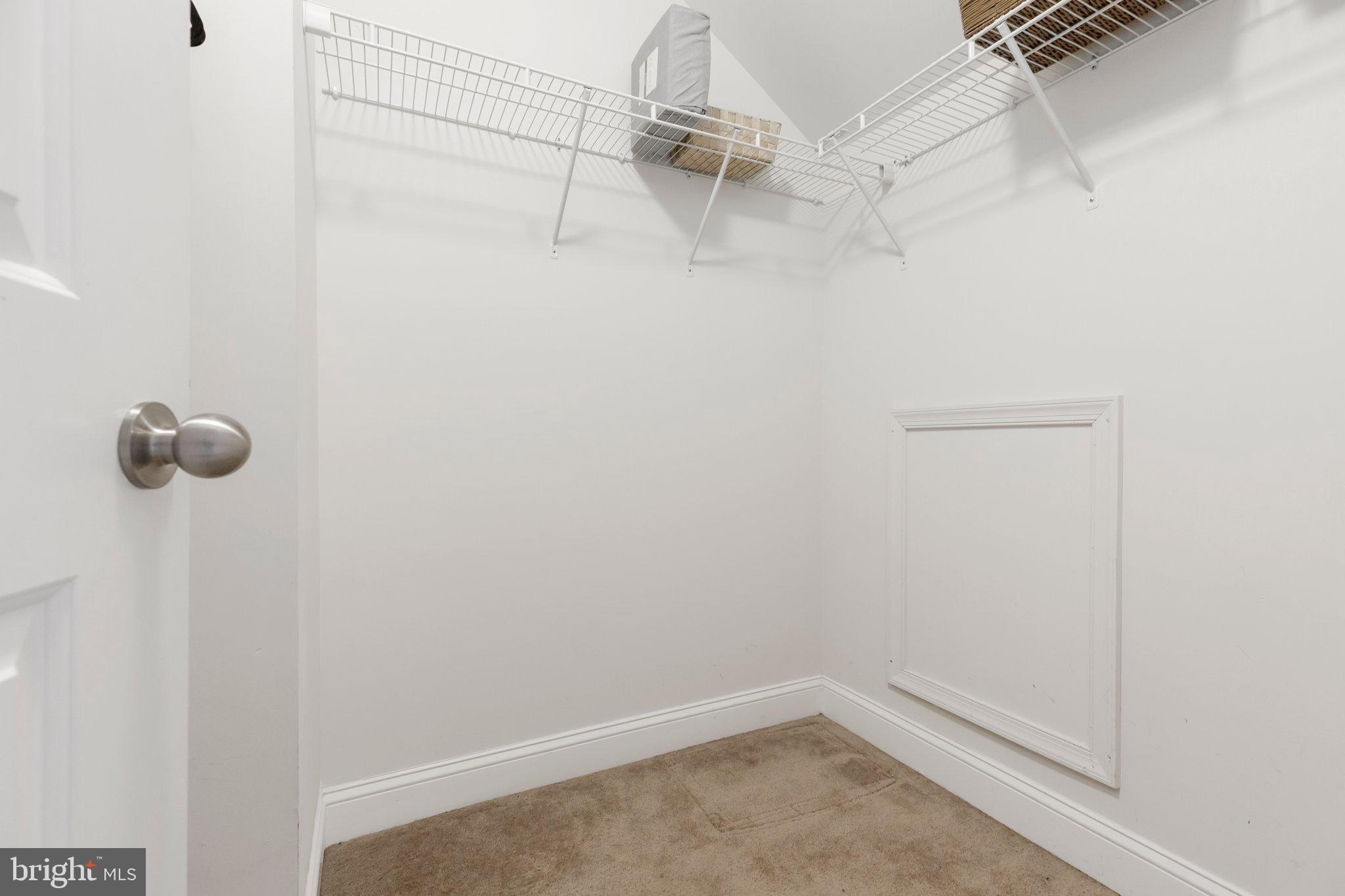 4532 POTOMAC HIGHLANDS CIRCLE