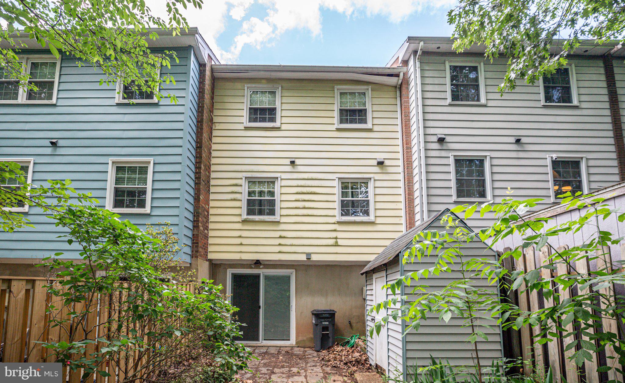 14881 EMBERDALE DRIVE