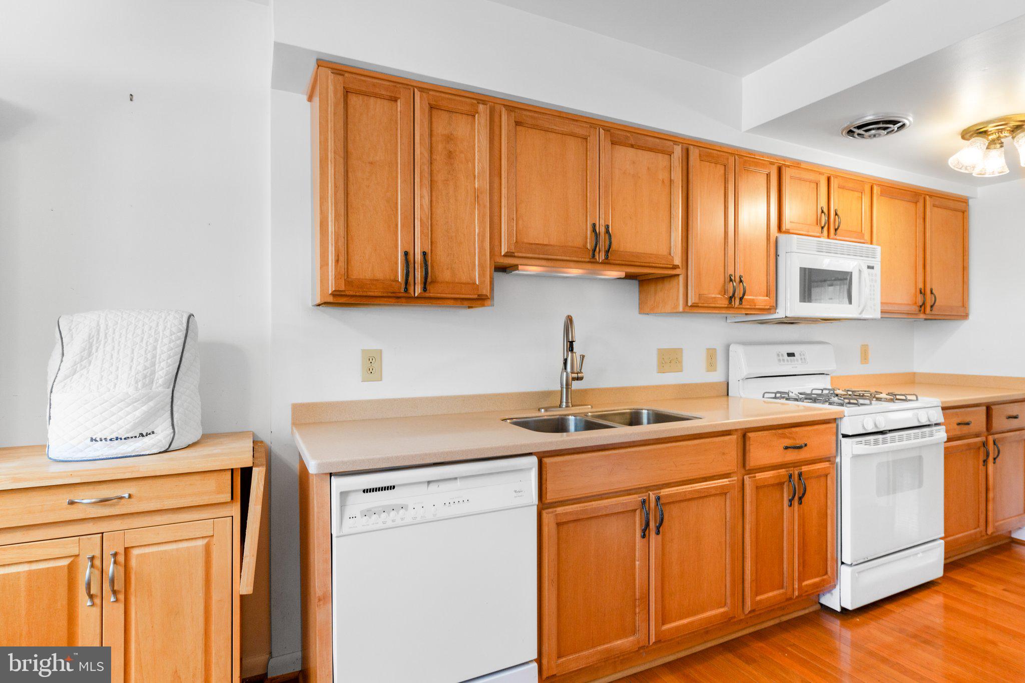 14881 EMBERDALE DRIVE