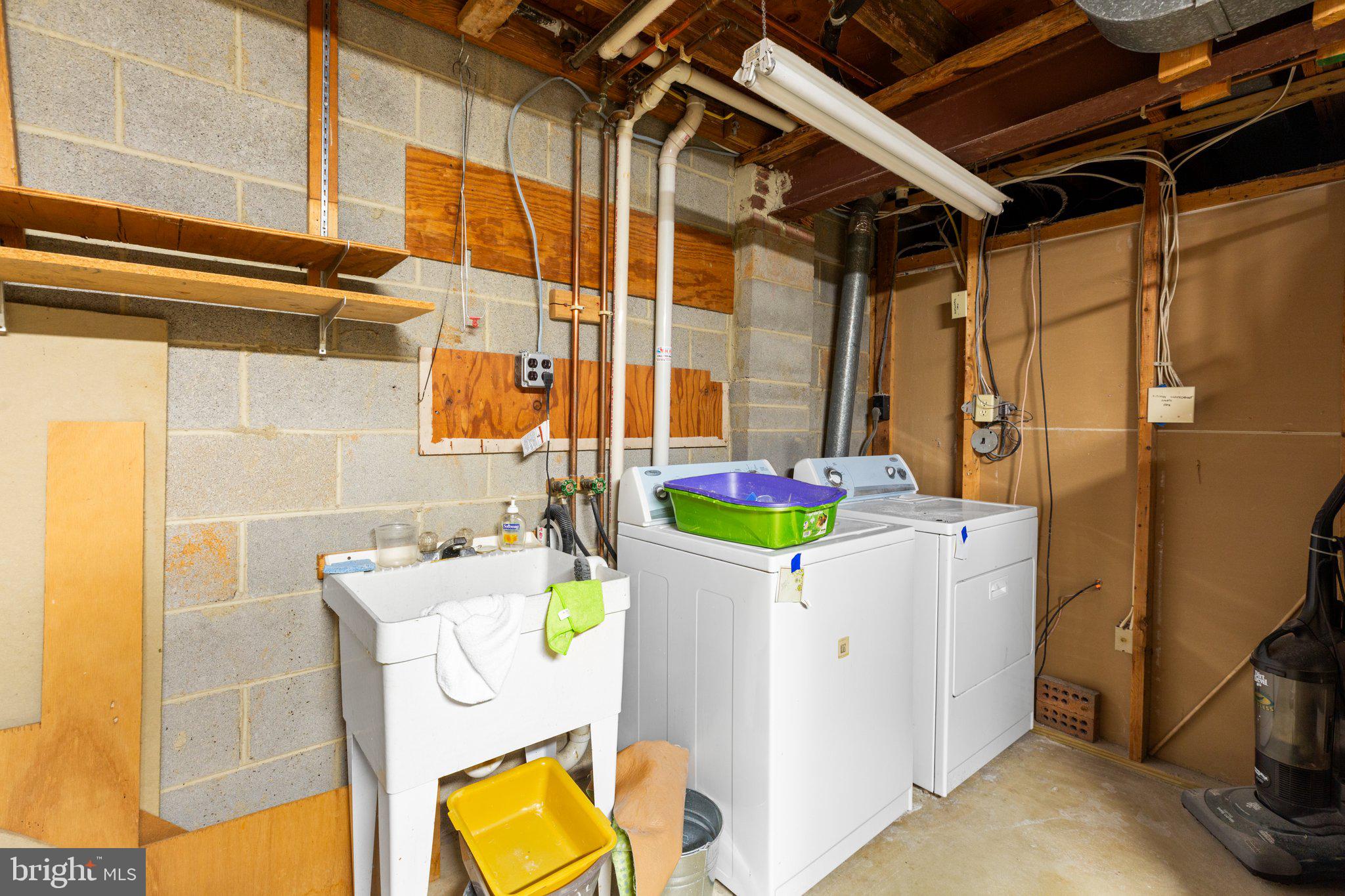 14881 EMBERDALE DRIVE