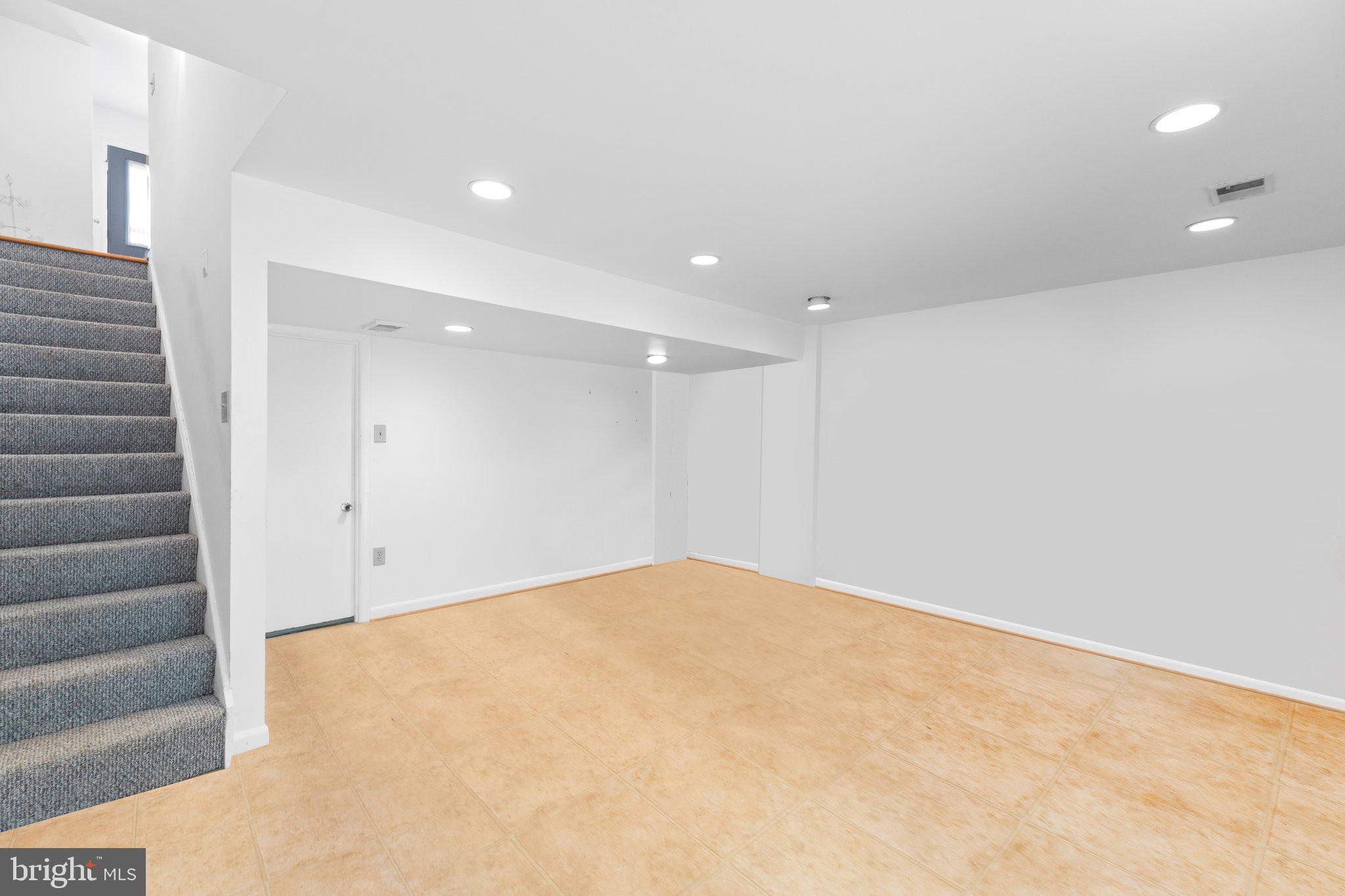 14881 EMBERDALE DRIVE