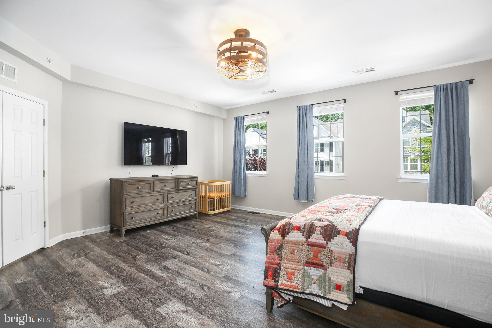 3476 EAGLE RIDGE DRIVE