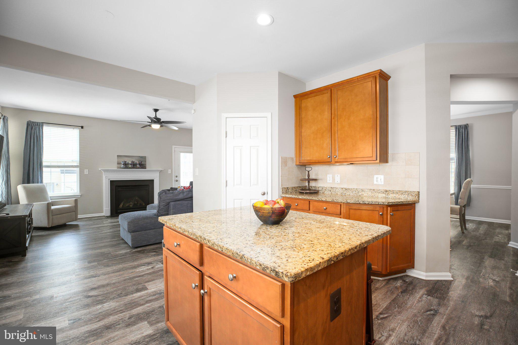 3476 EAGLE RIDGE DRIVE