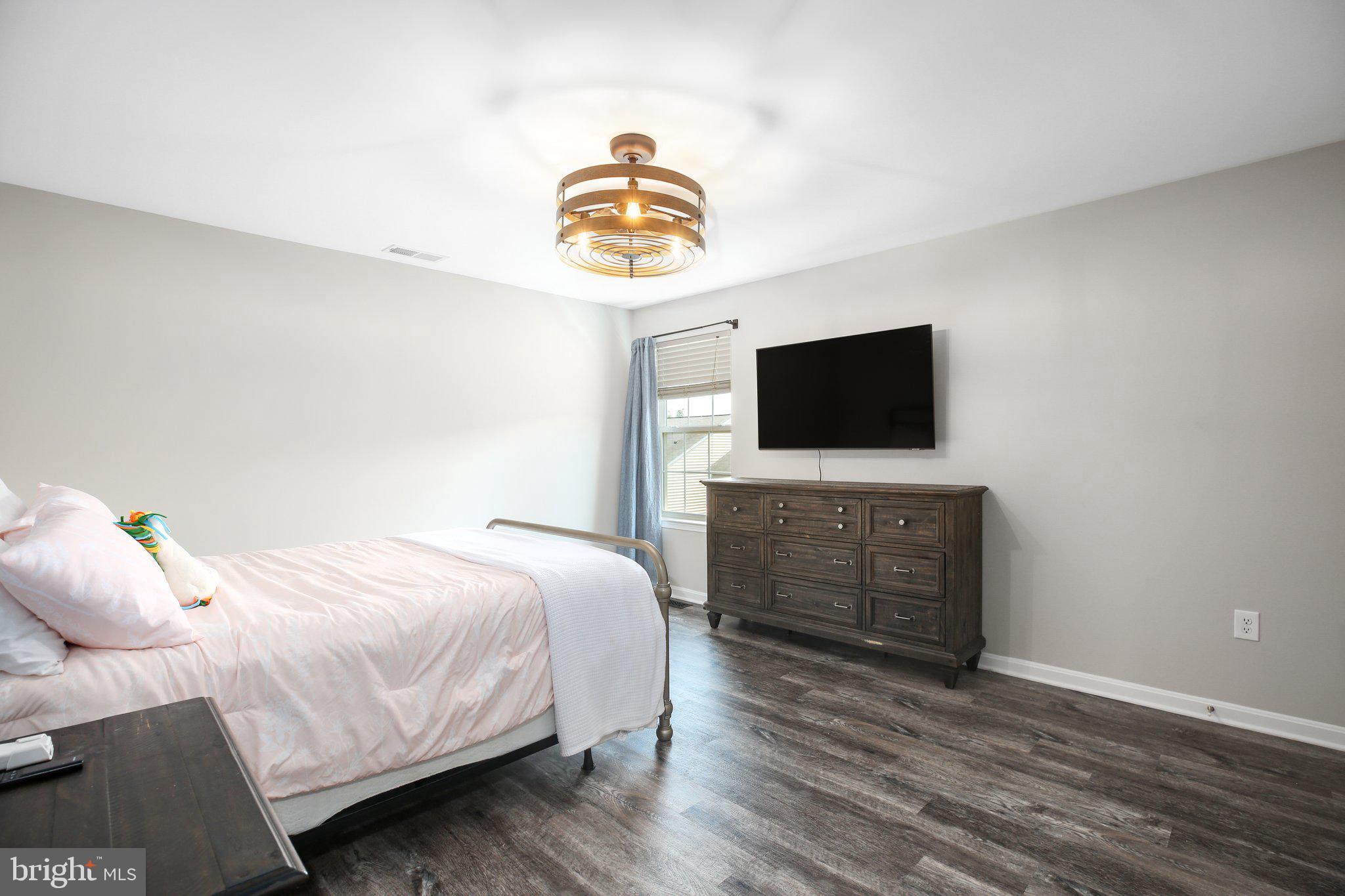 3476 EAGLE RIDGE DRIVE