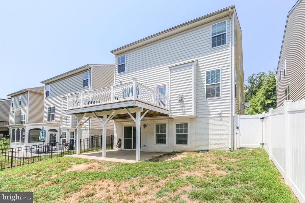 3476 EAGLE RIDGE DRIVE