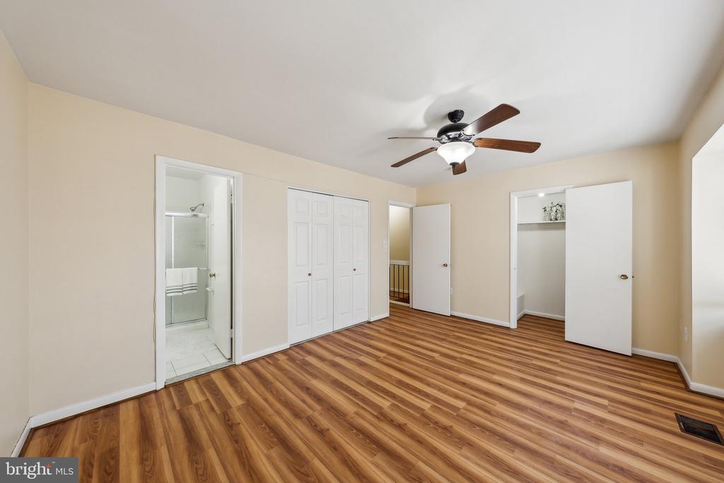 12813 CARA DRIVE