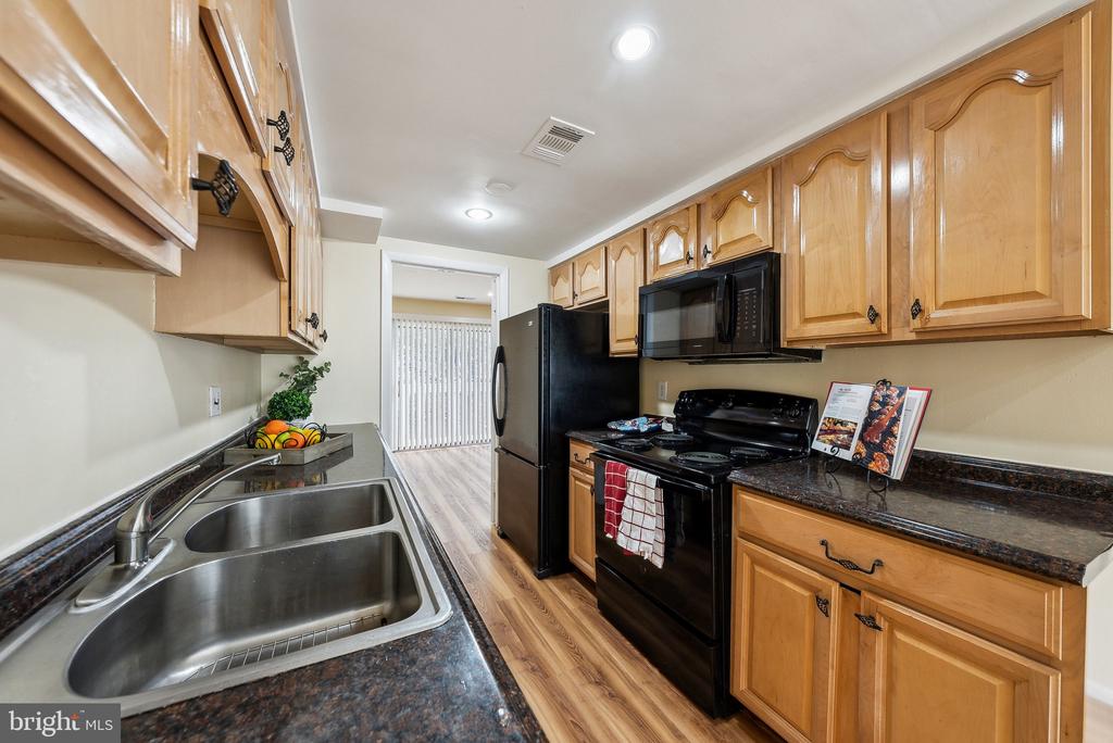 12813 CARA DRIVE