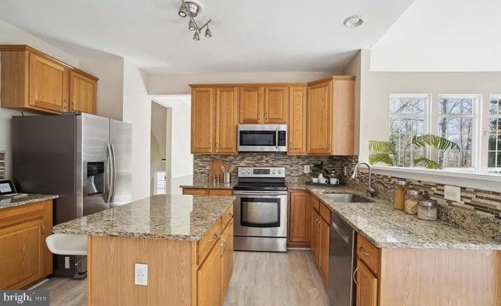 5317 GUNSTON HALL DRIVE