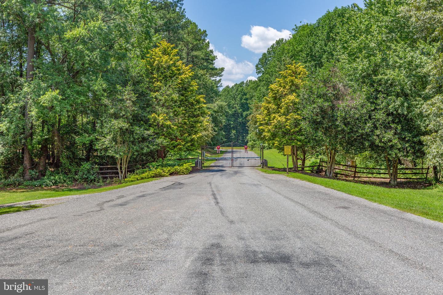 11149 Piney Forest Rd