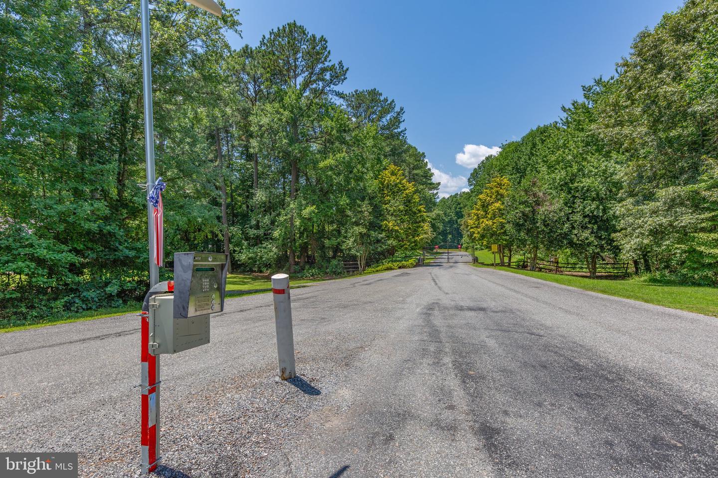 11149 Piney Forest Rd