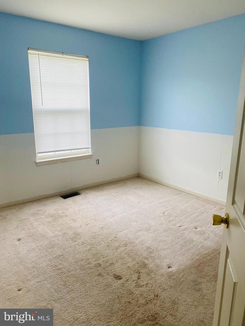 8707 Lancaster Gate Rd