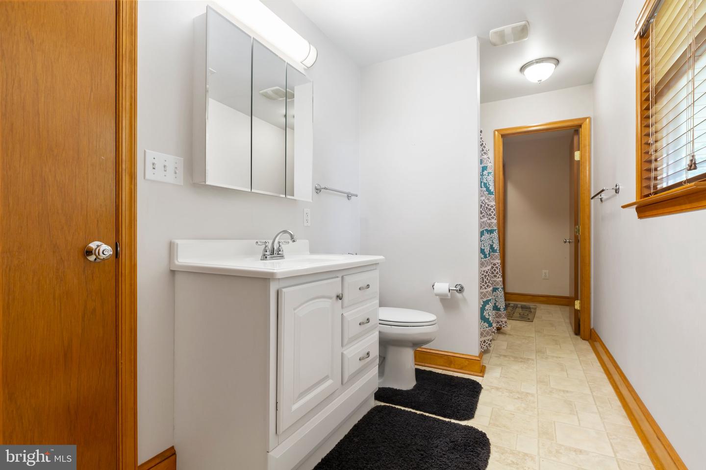 10800 Rollingwood Dr