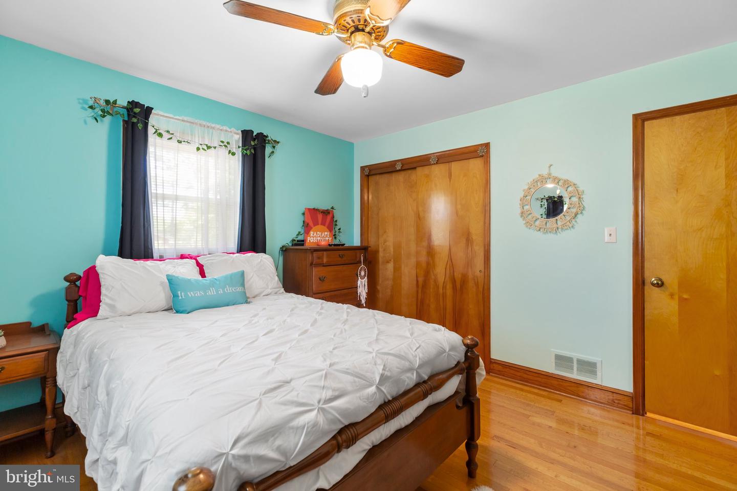 10800 Rollingwood Dr