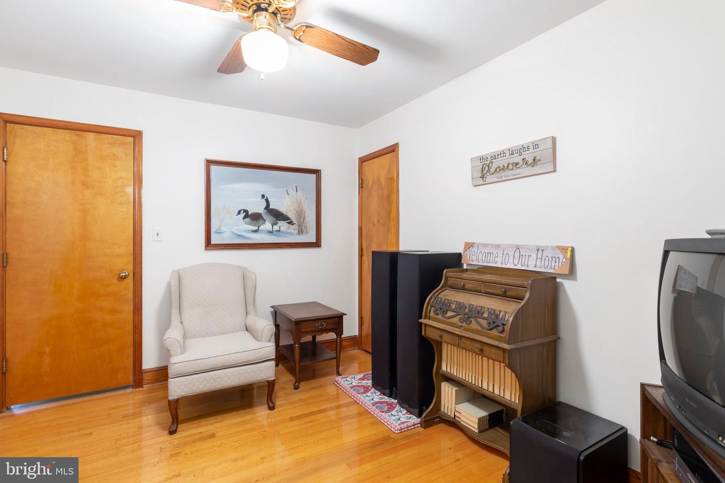 10800 Rollingwood Dr