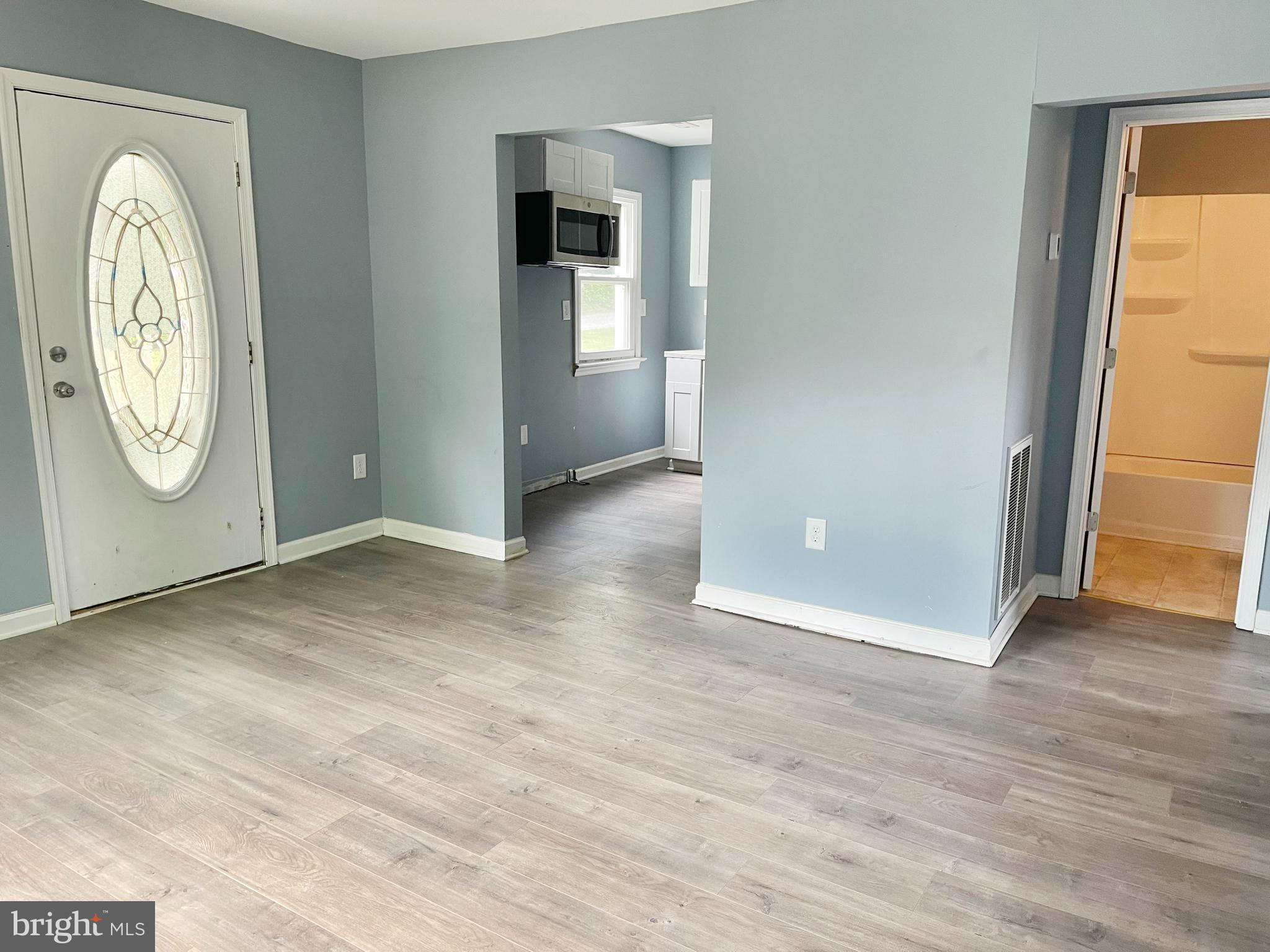 9003 SMITHS BEND ROAD