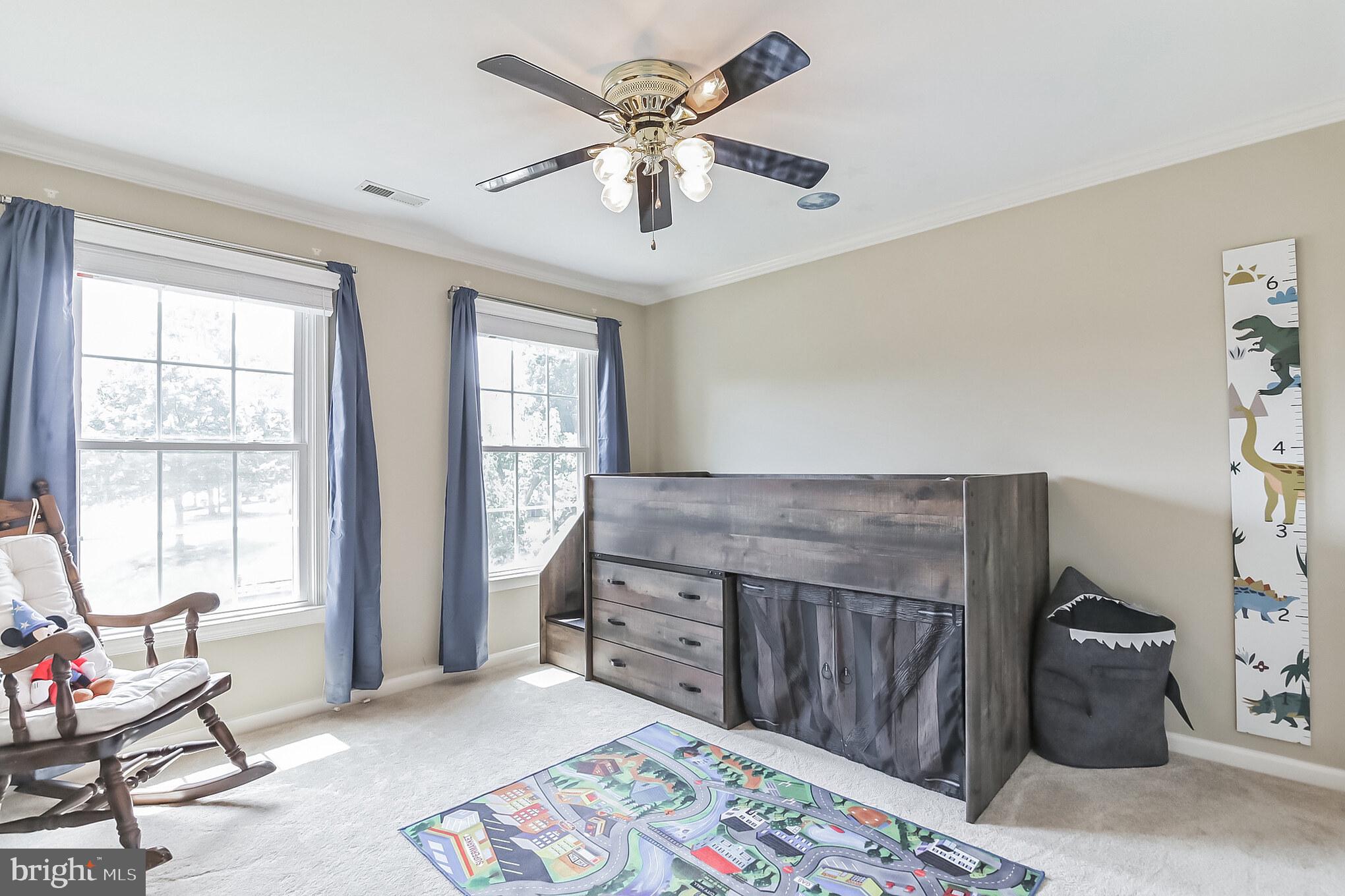 6107 New Pembrook Ln