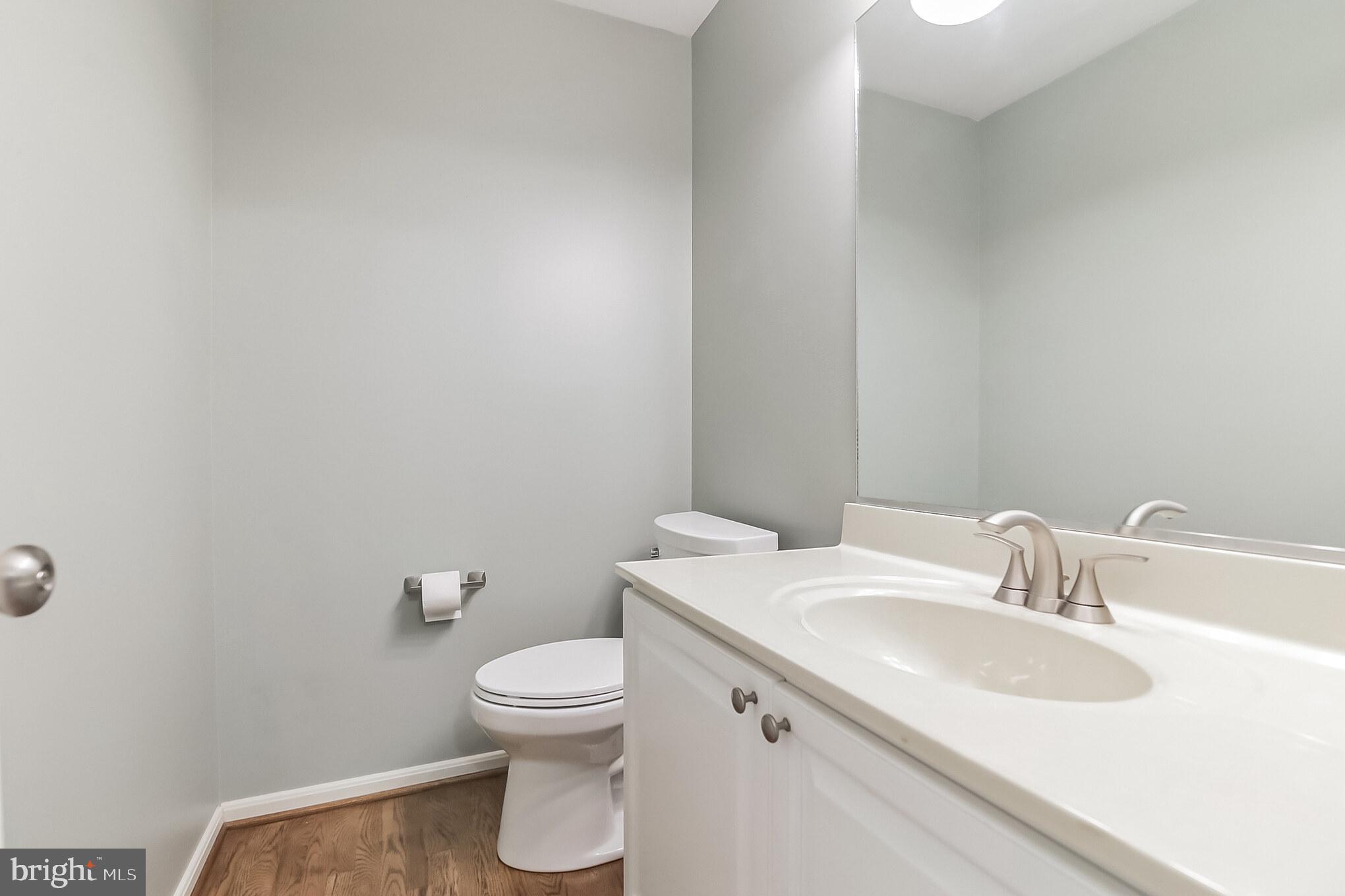 6107 New Pembrook Ln