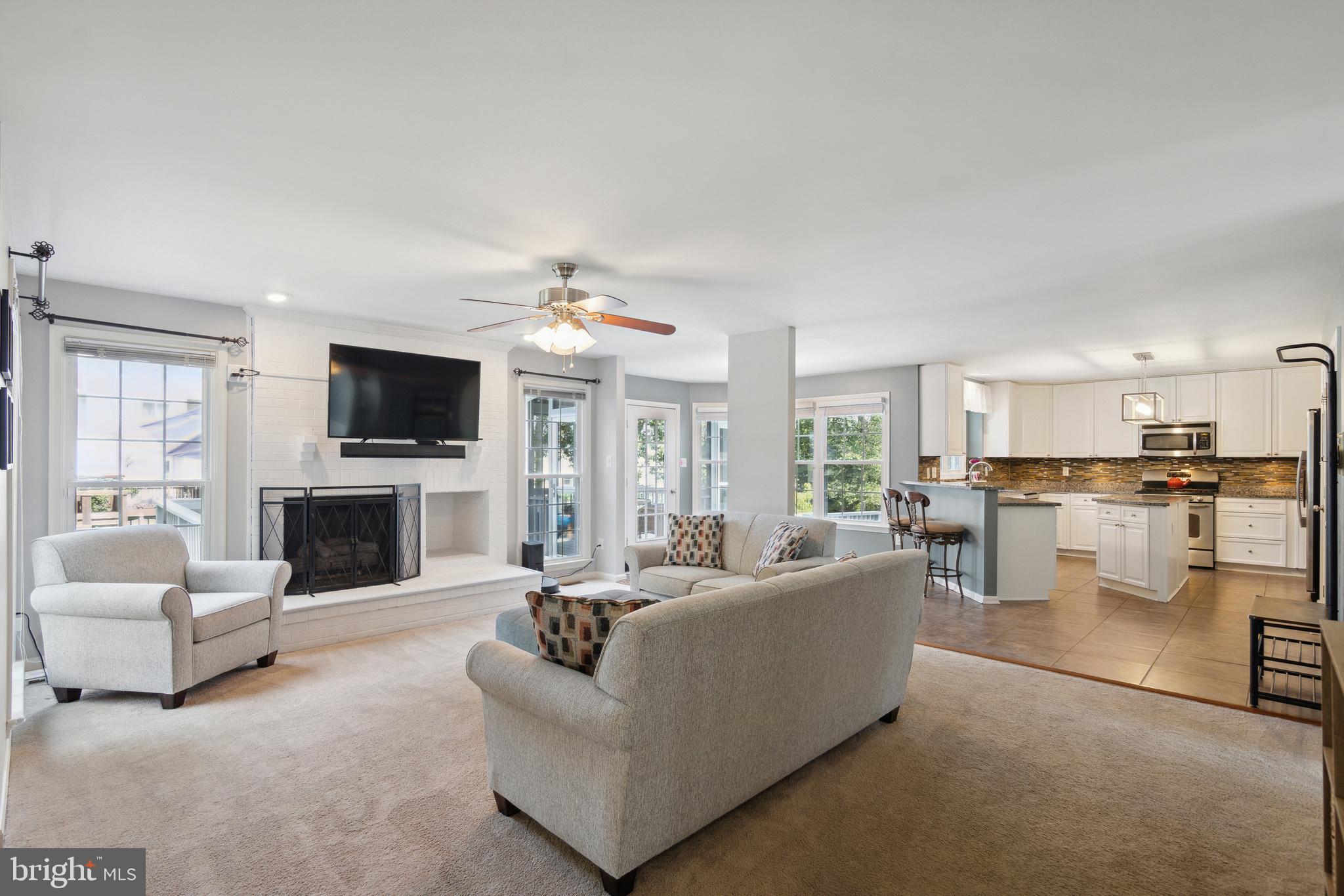 6107 New Pembrook Ln