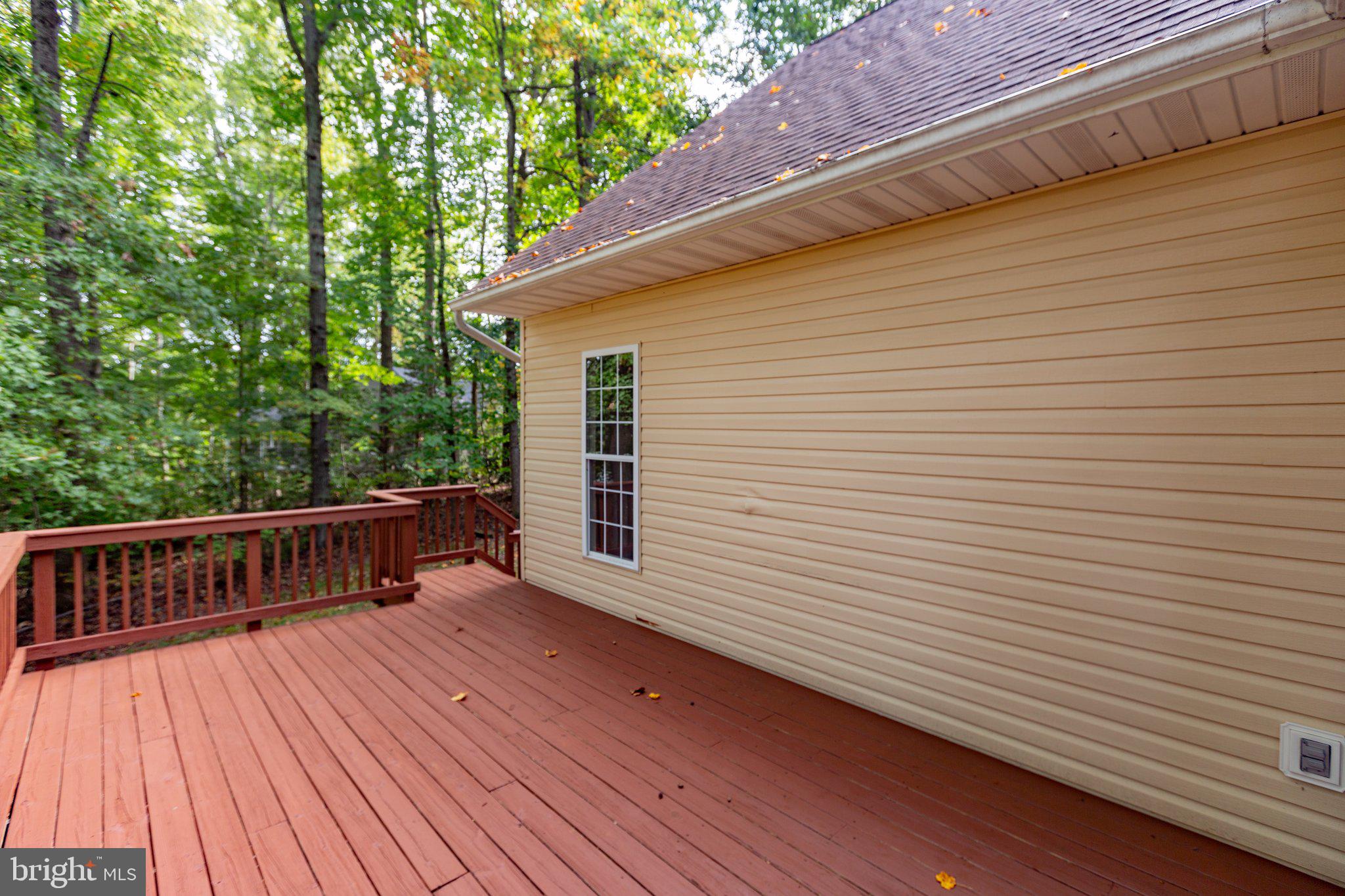 7901 COMMODORE COURT