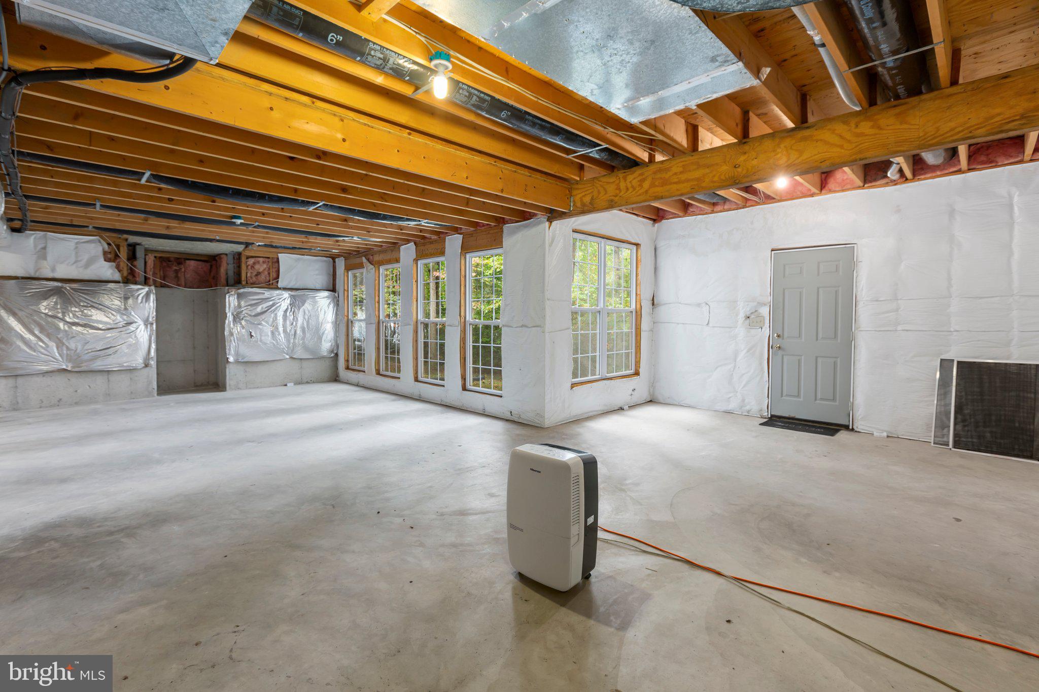 7901 COMMODORE COURT