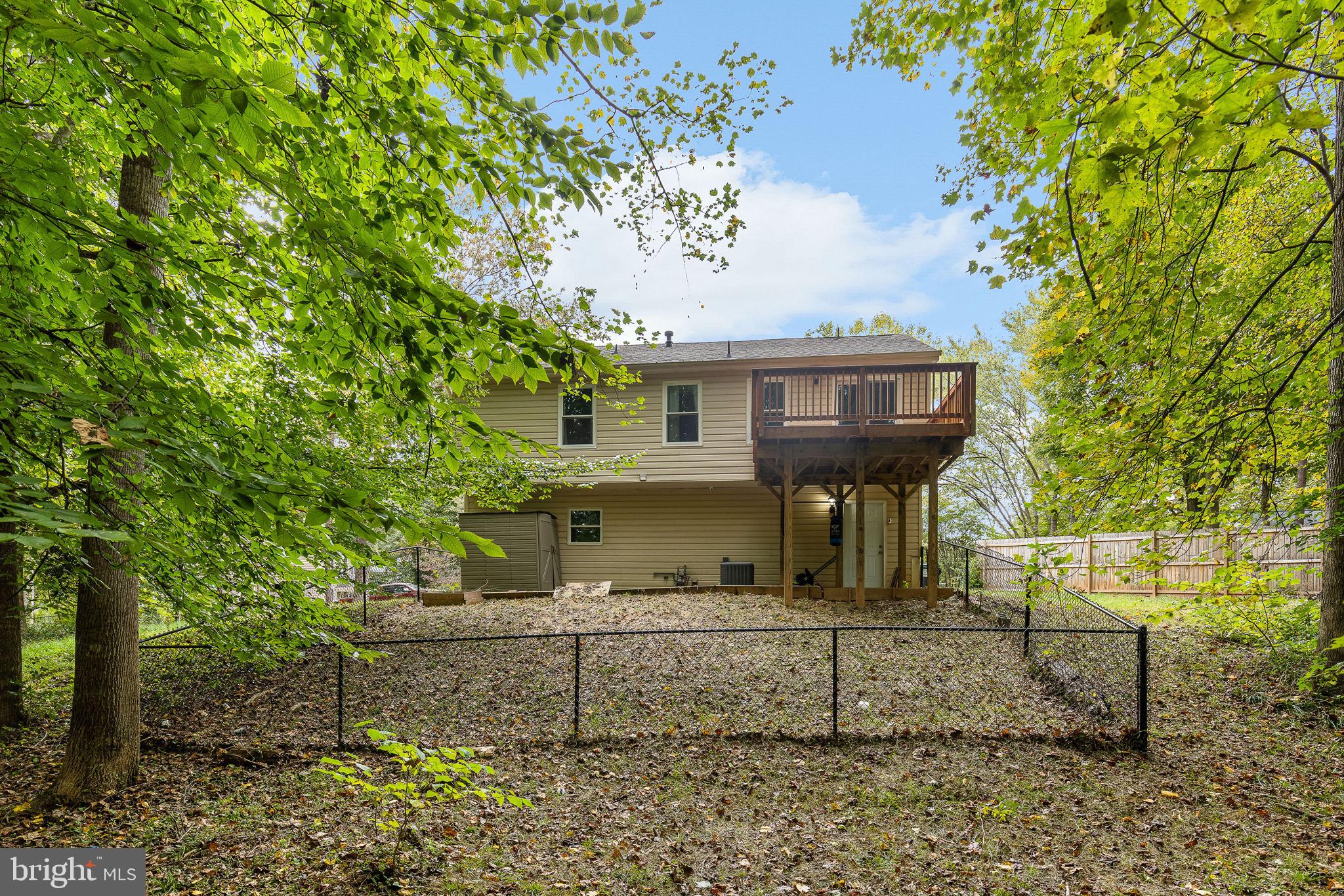 10000 KNOTTY PINE COURT