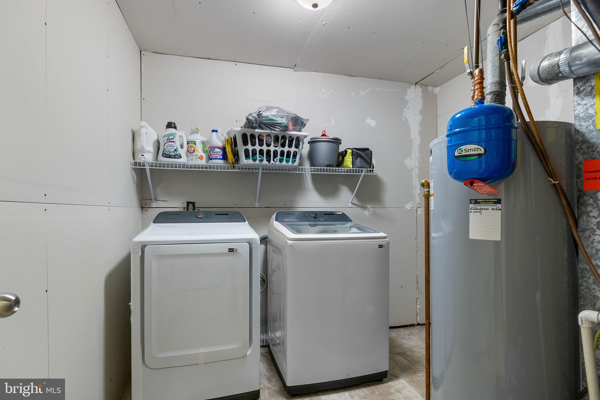 10000 KNOTTY PINE COURT