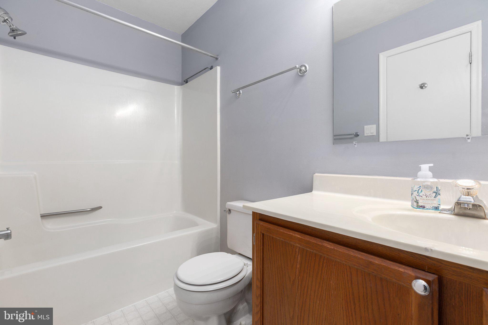 11000 STOCKADE DRIVE