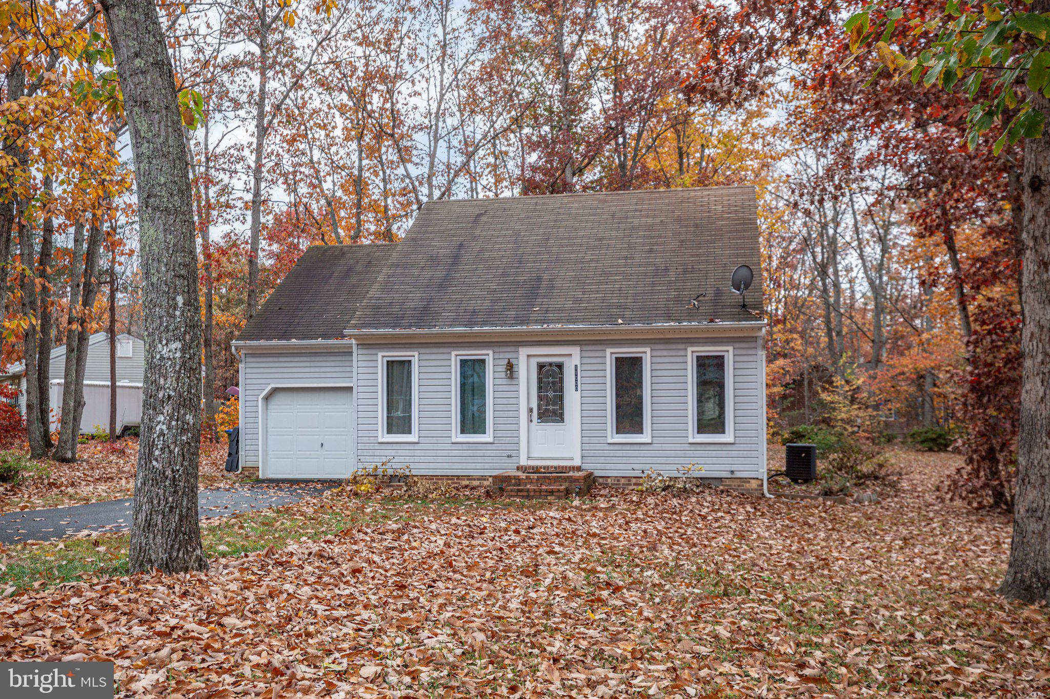 11000 STOCKADE DRIVE