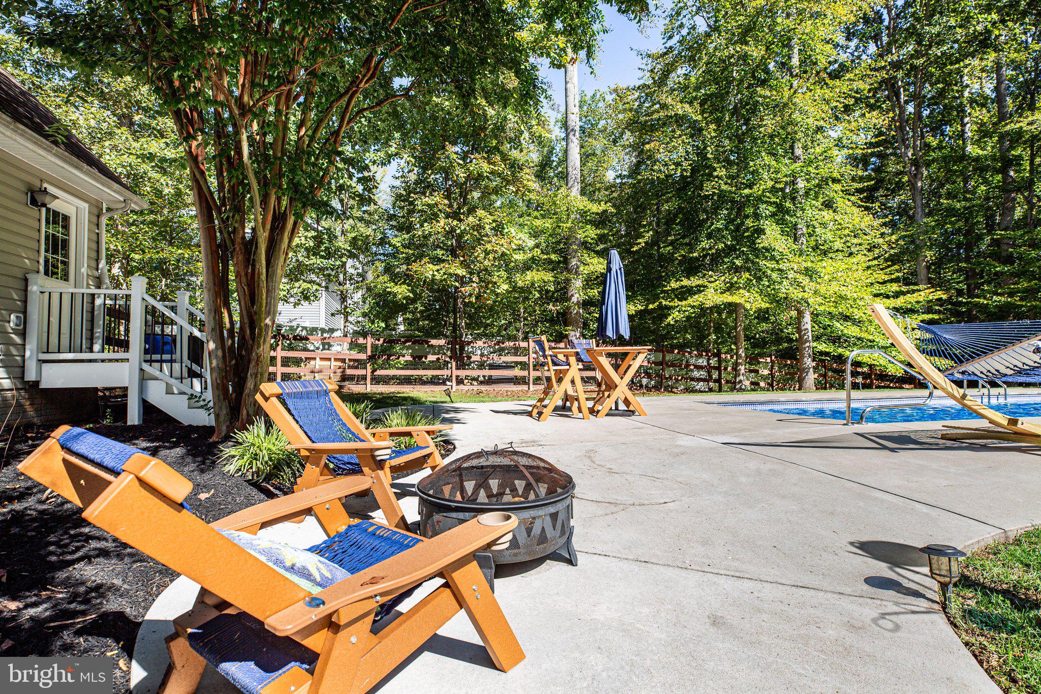 10705 WHISPERING WAY