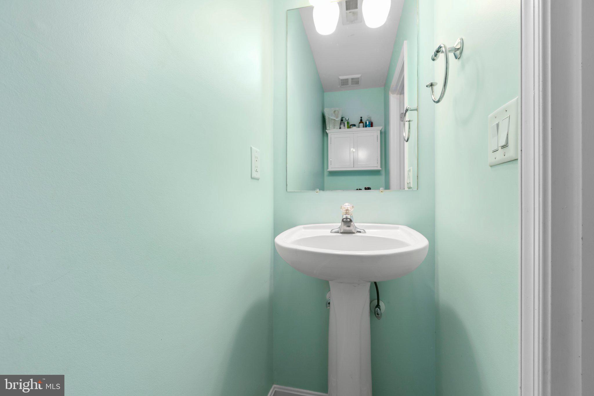 10705 WHISPERING WAY