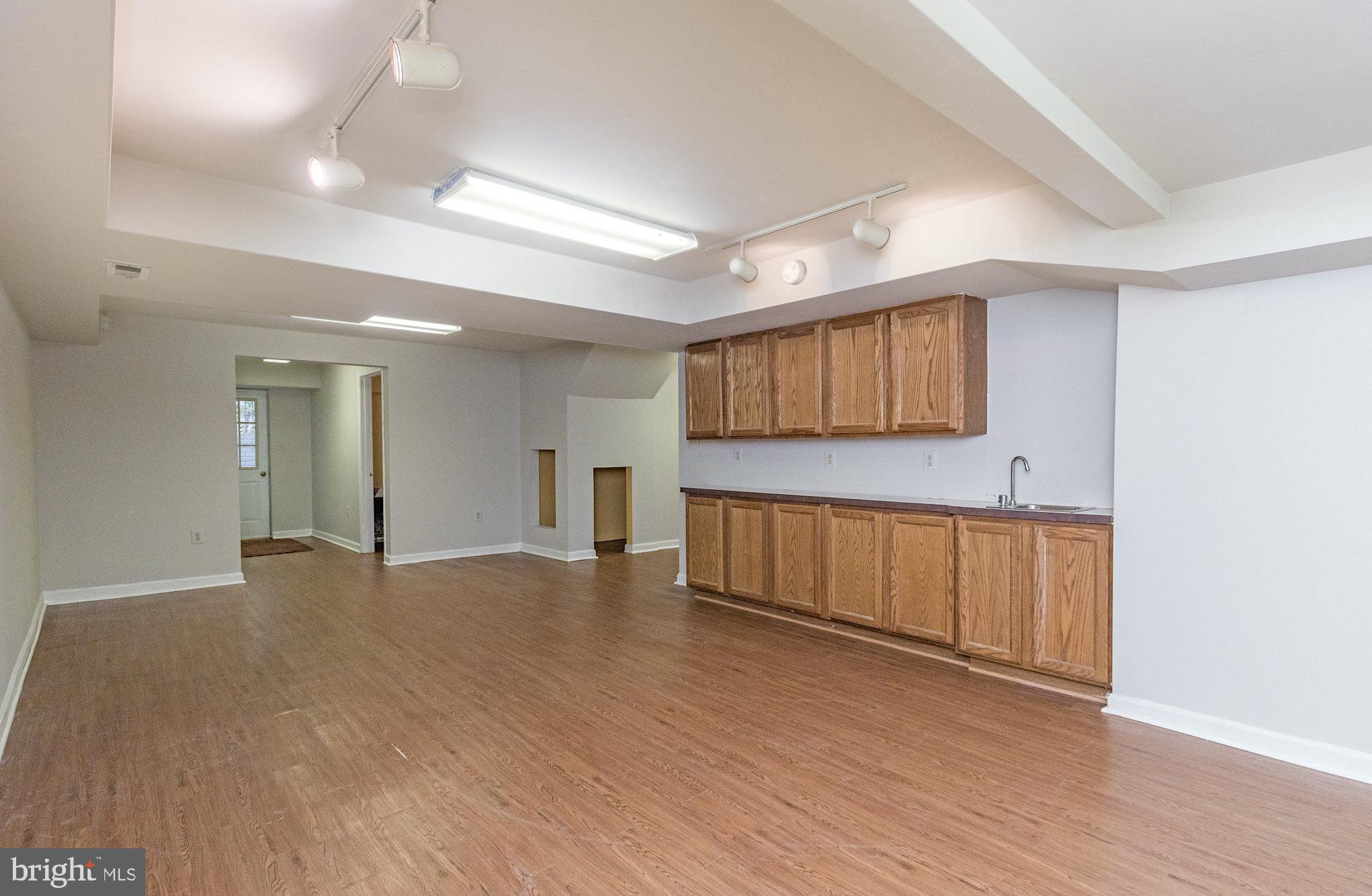 6514 PROSPECT STREET