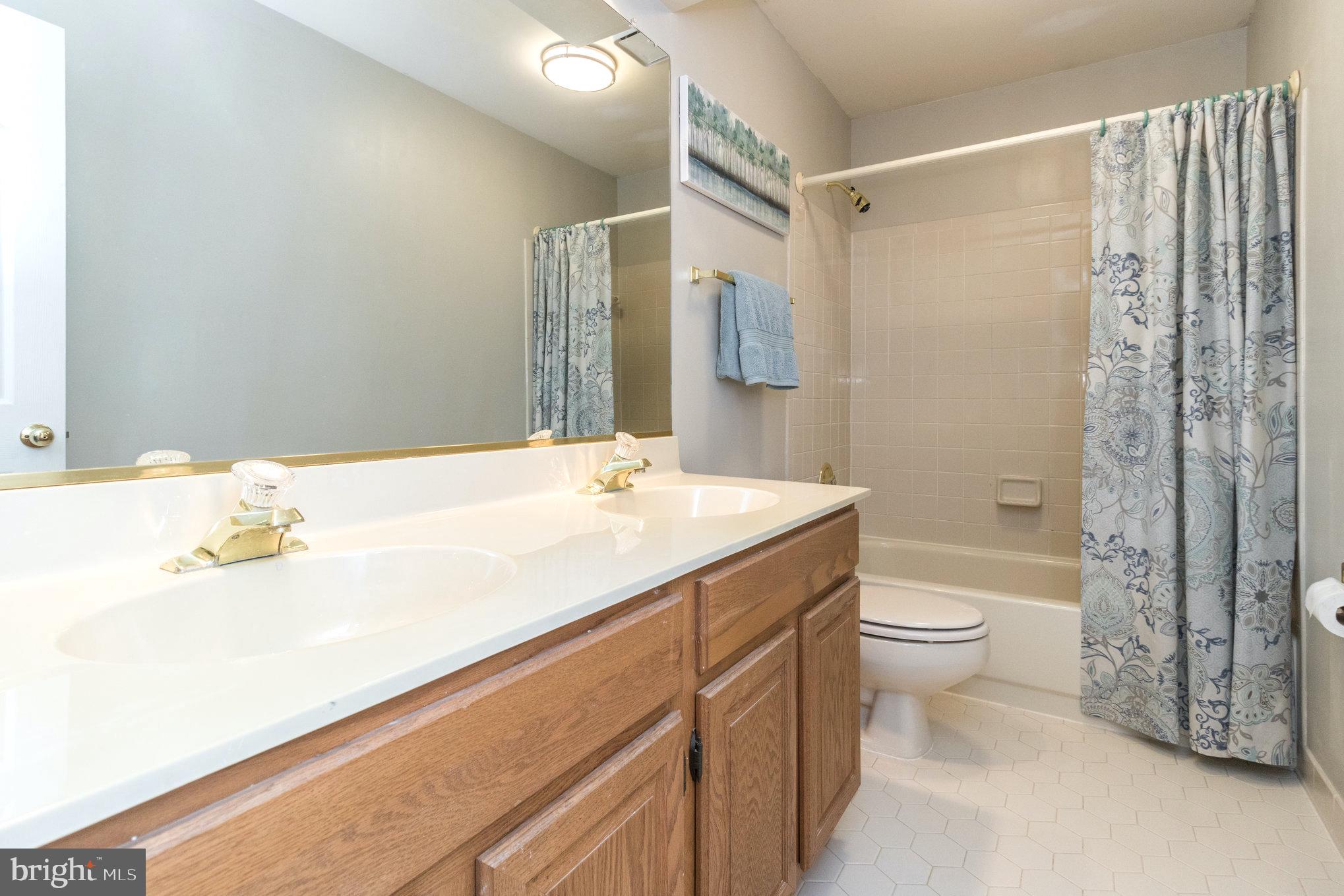 6514 PROSPECT STREET