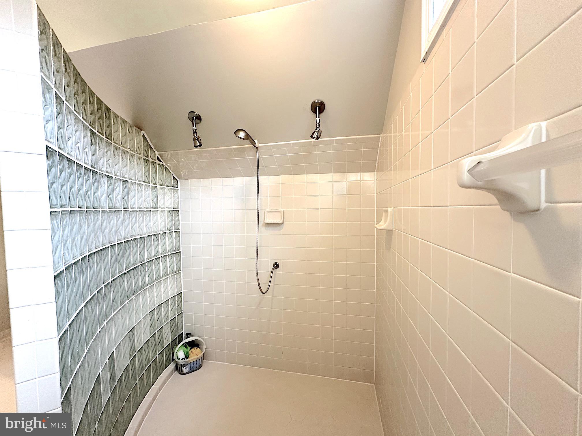 6514 PROSPECT STREET