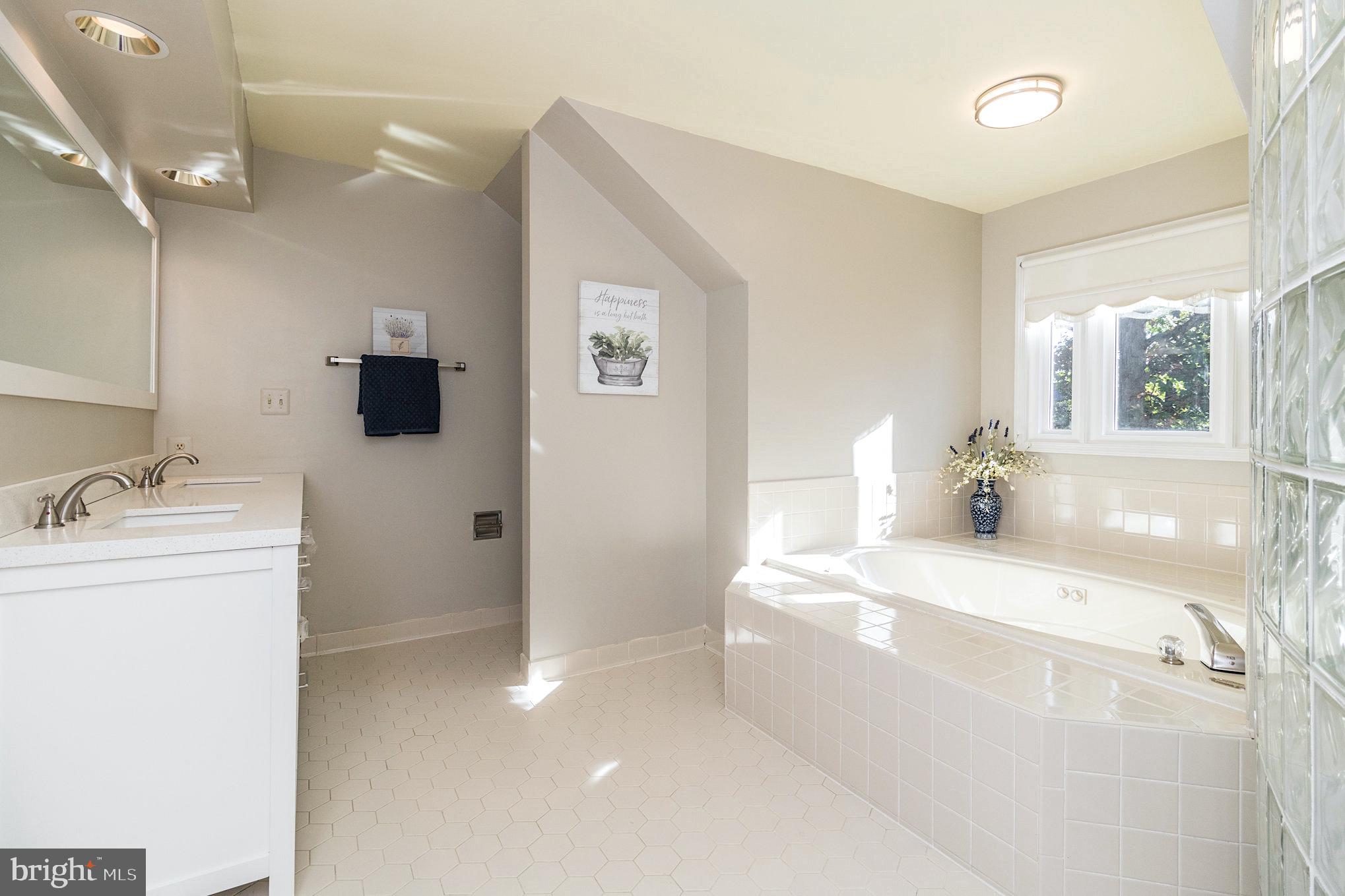 6514 PROSPECT STREET