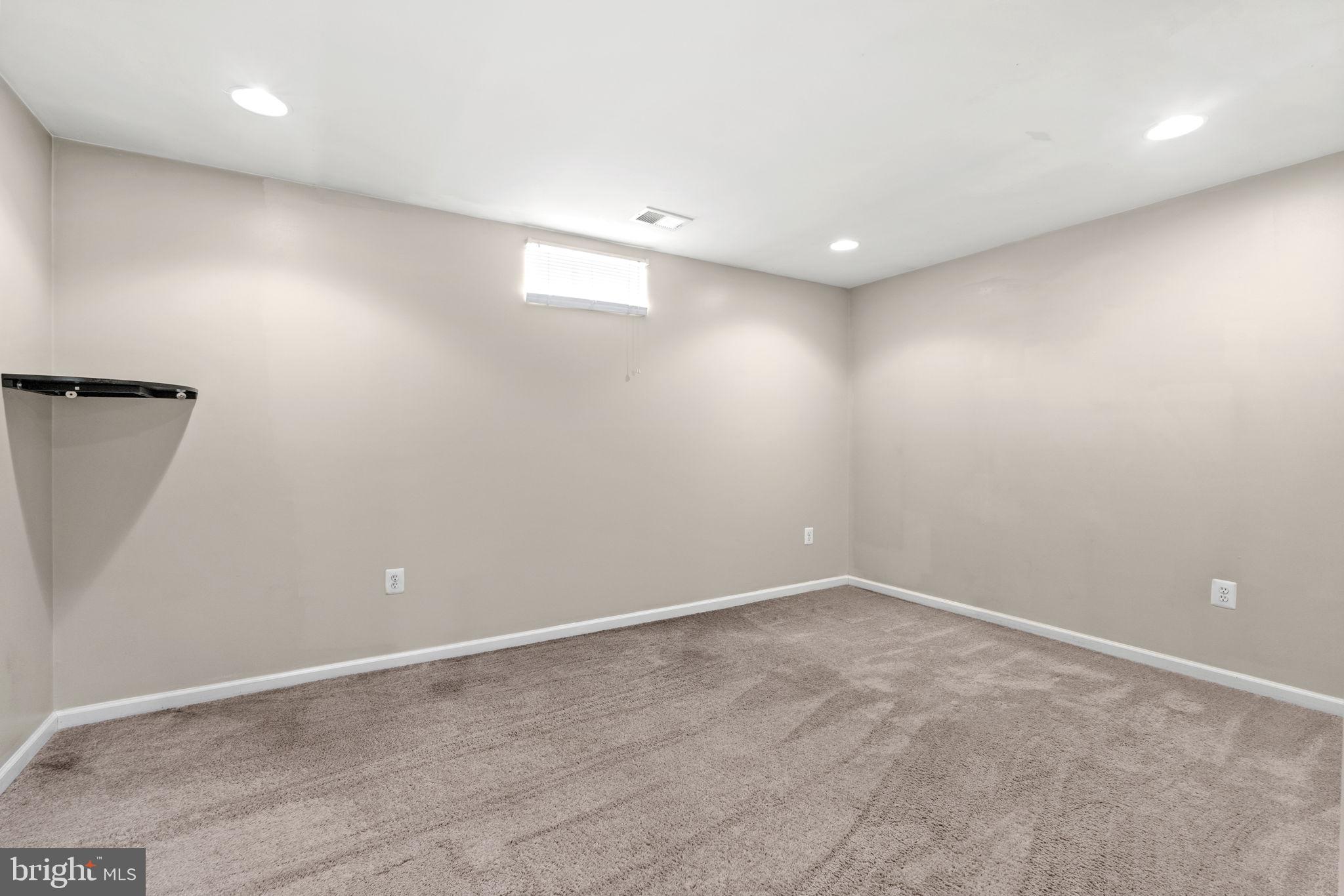 5404 JOSHUA TREE CIRCLE