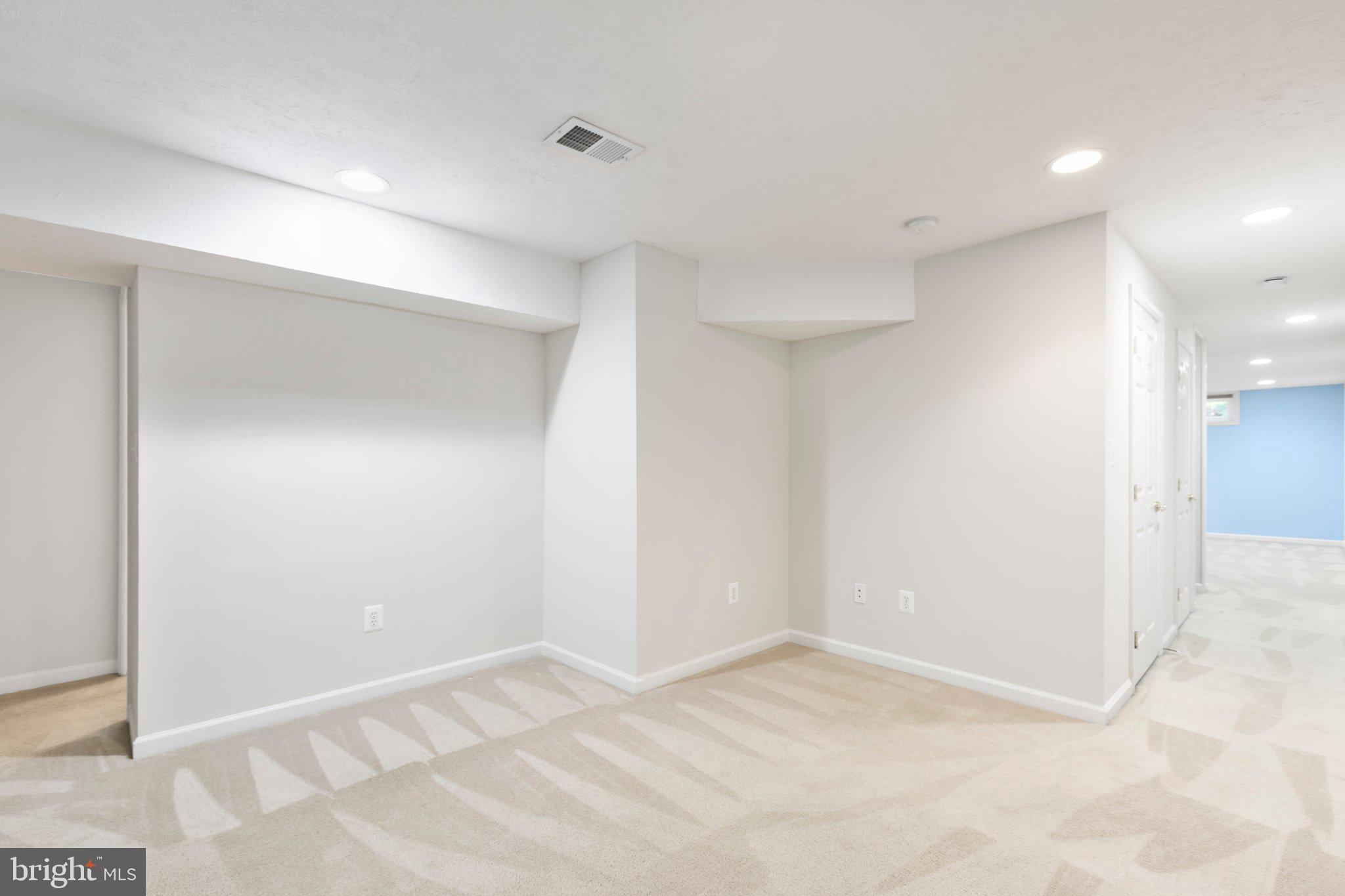 10301 Colechester St