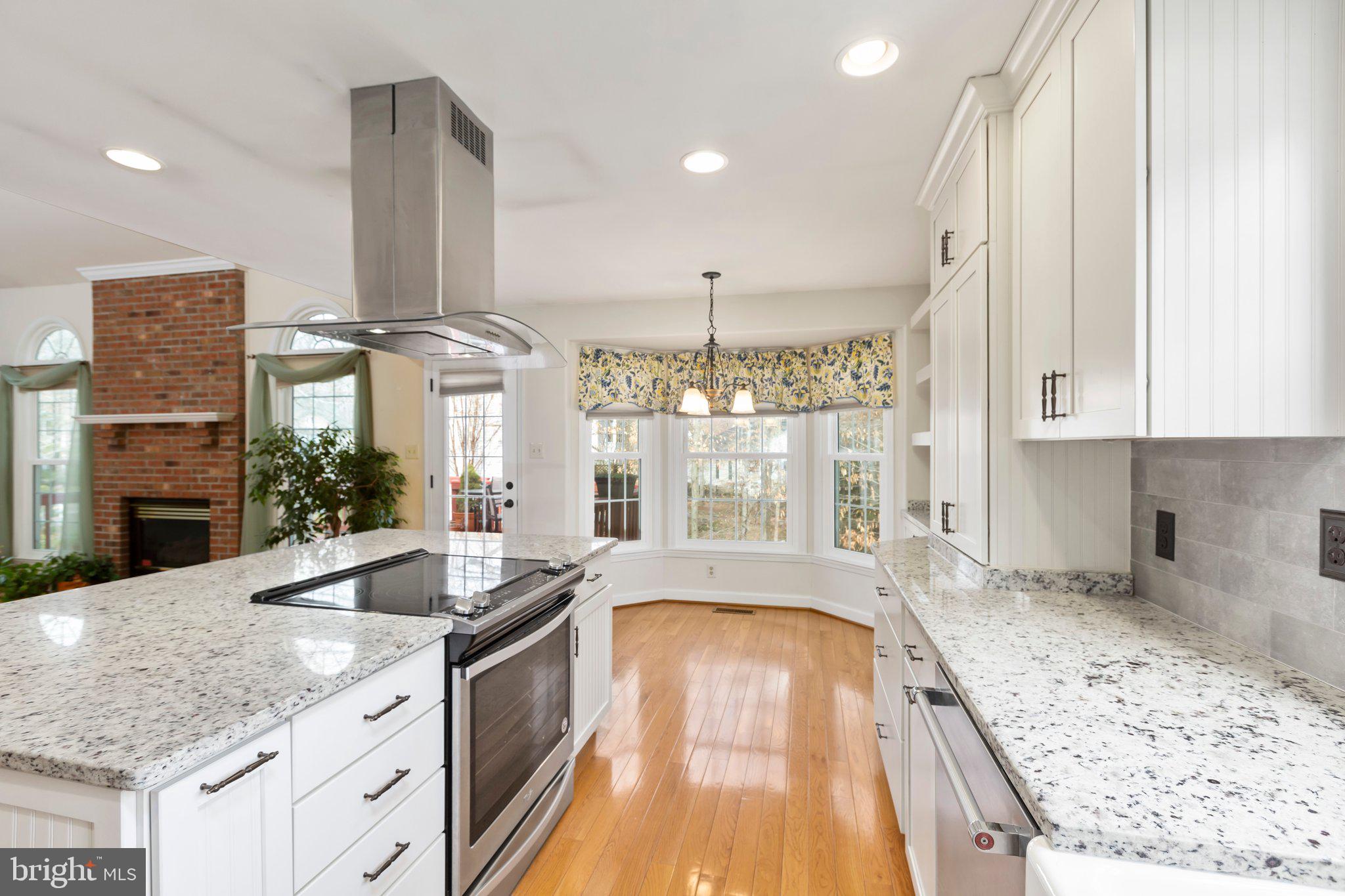 10301 Colechester St