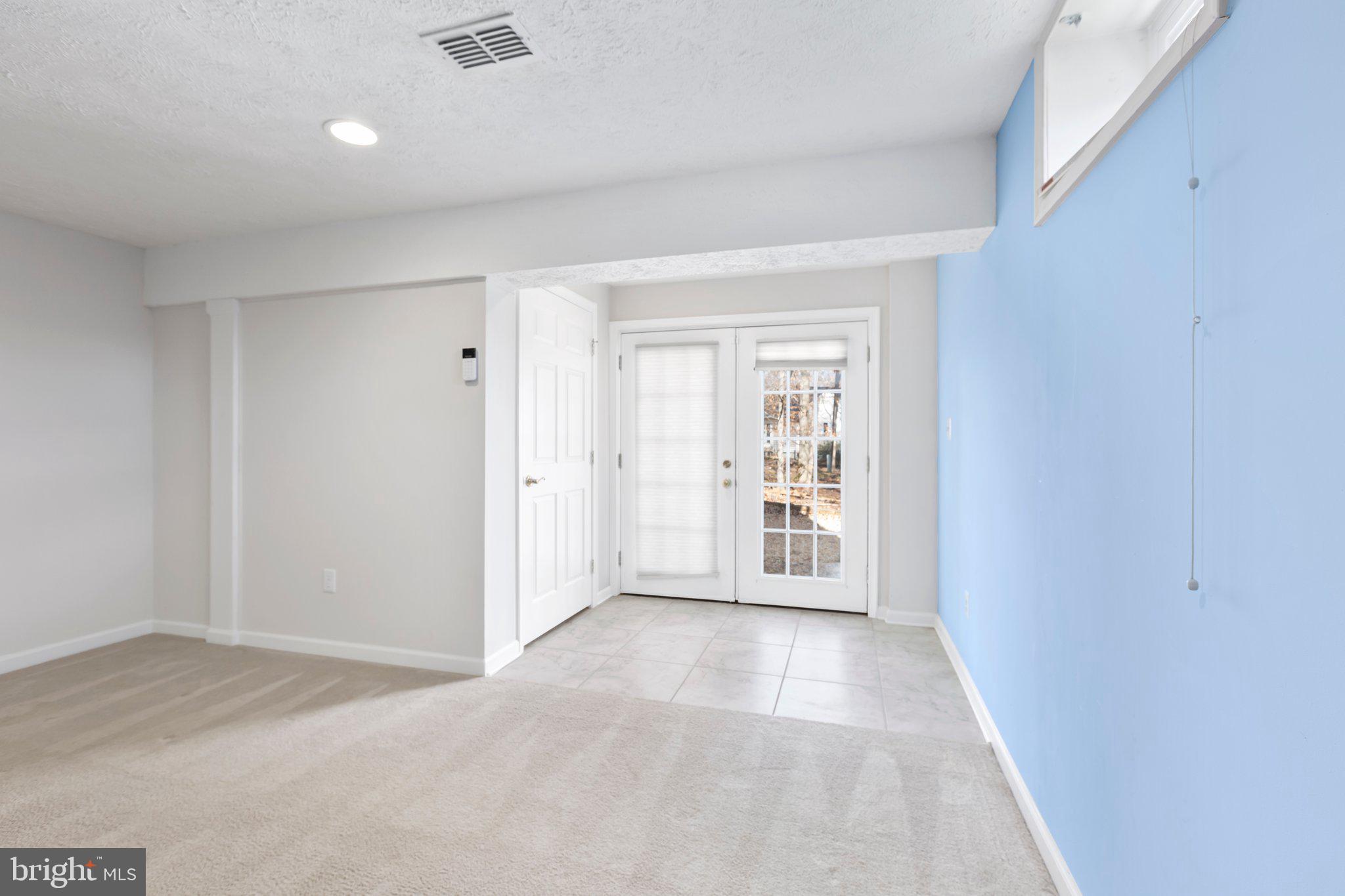 10301 Colechester St