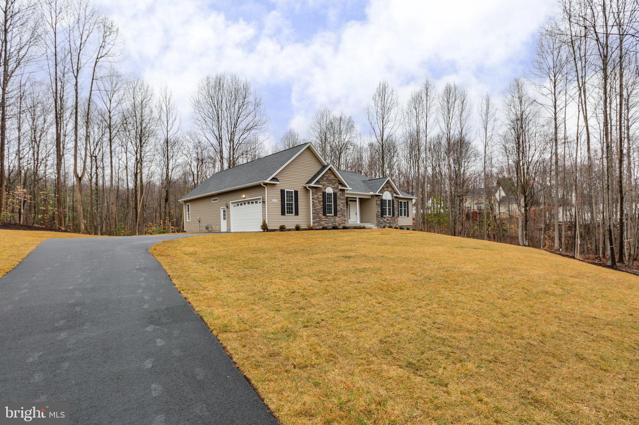 10214 EDINBURGH DRIVE