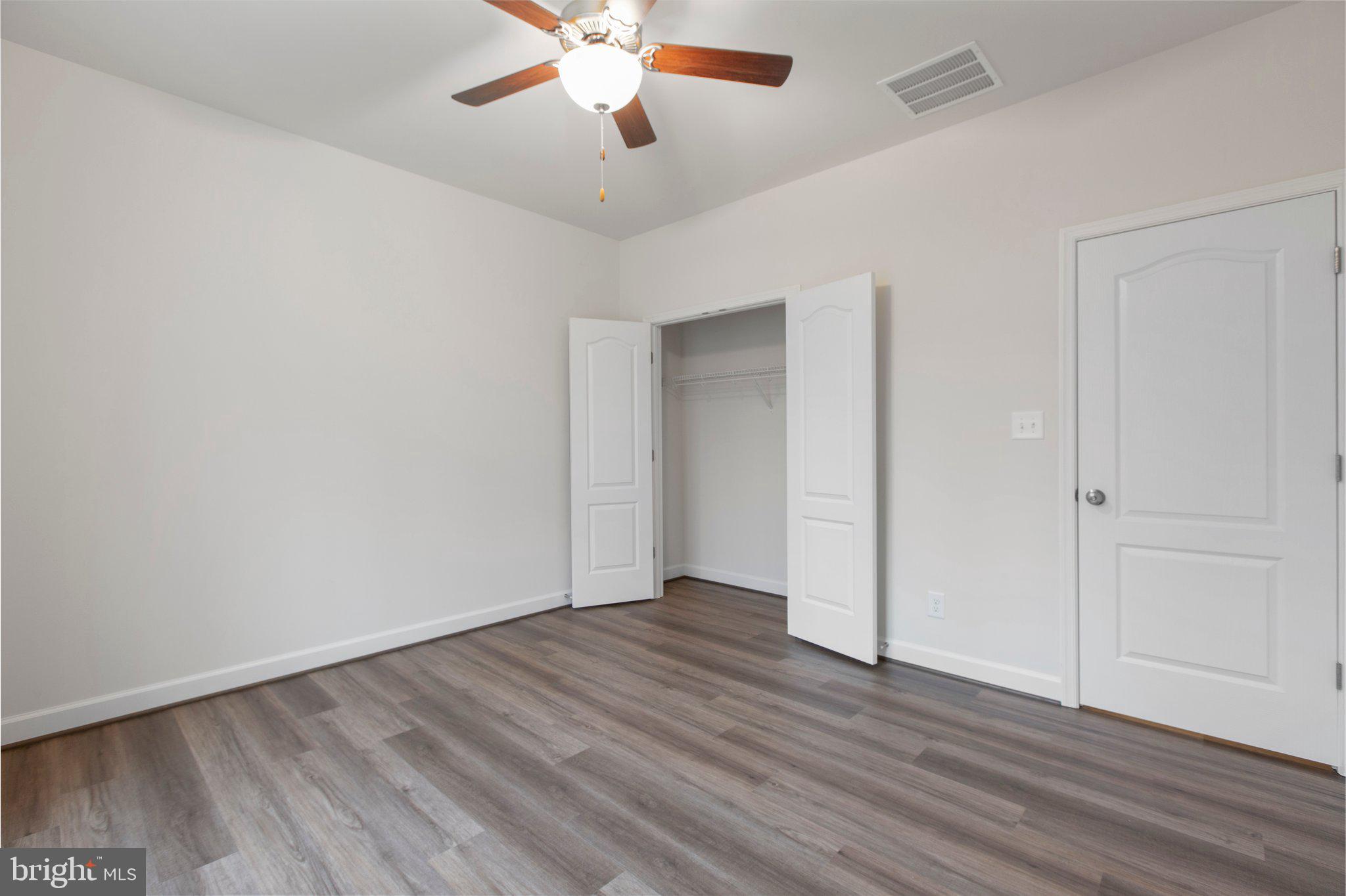 10214 EDINBURGH DRIVE