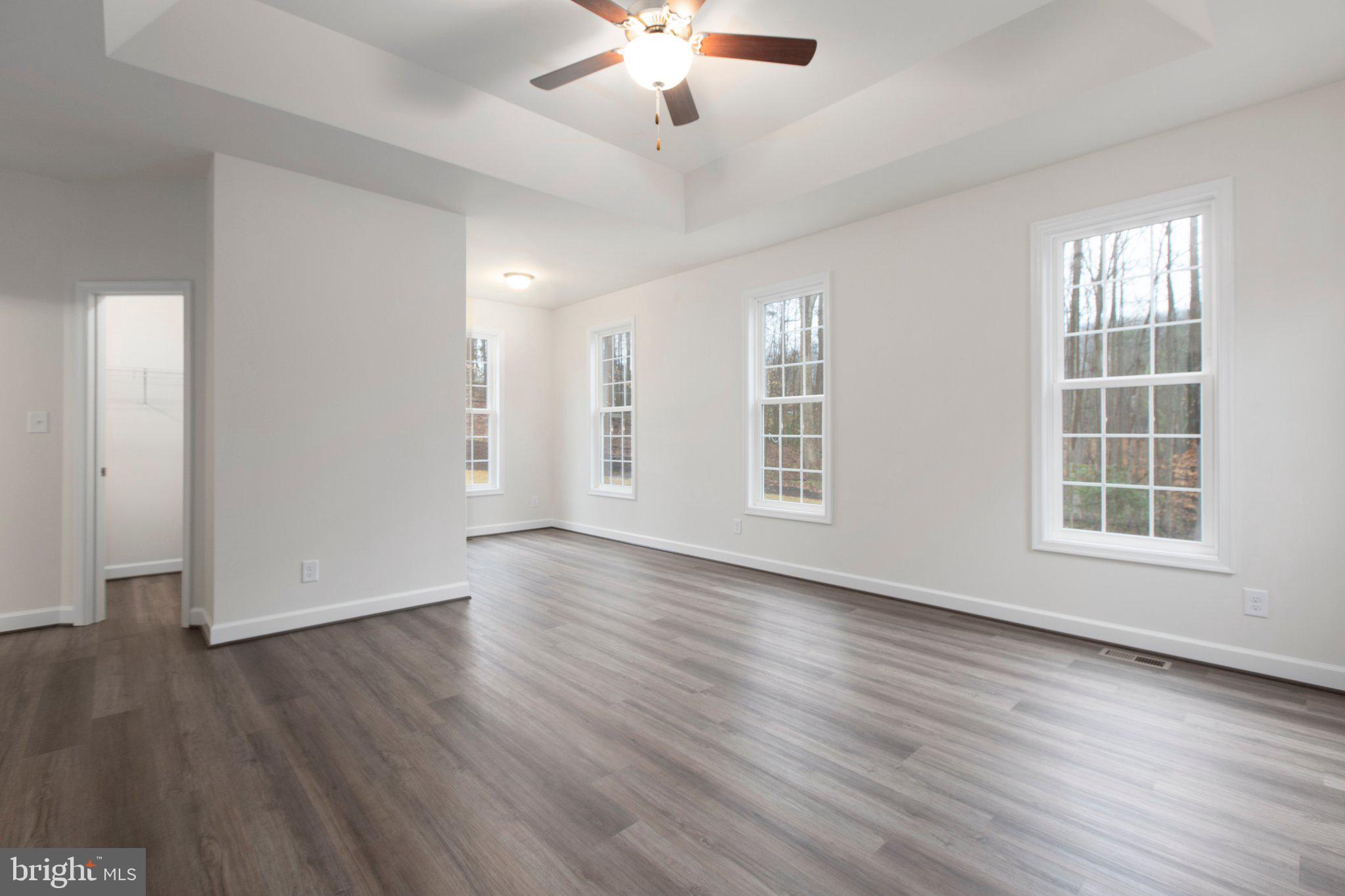 10214 EDINBURGH DRIVE