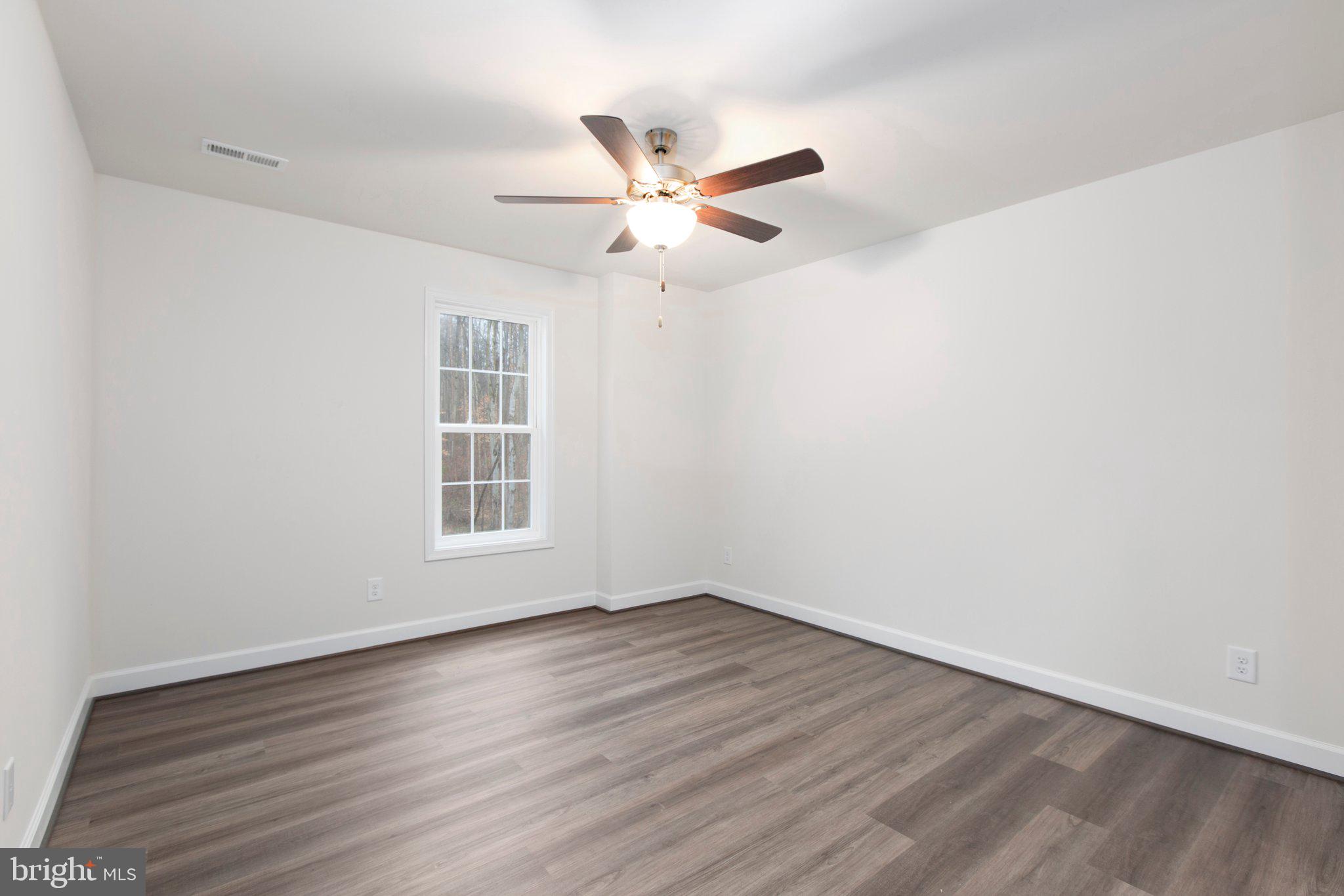 10214 EDINBURGH DRIVE