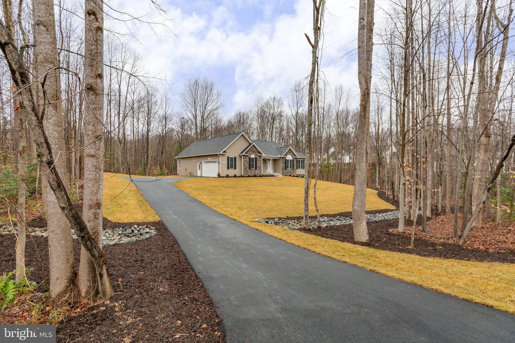 10214 EDINBURGH DRIVE