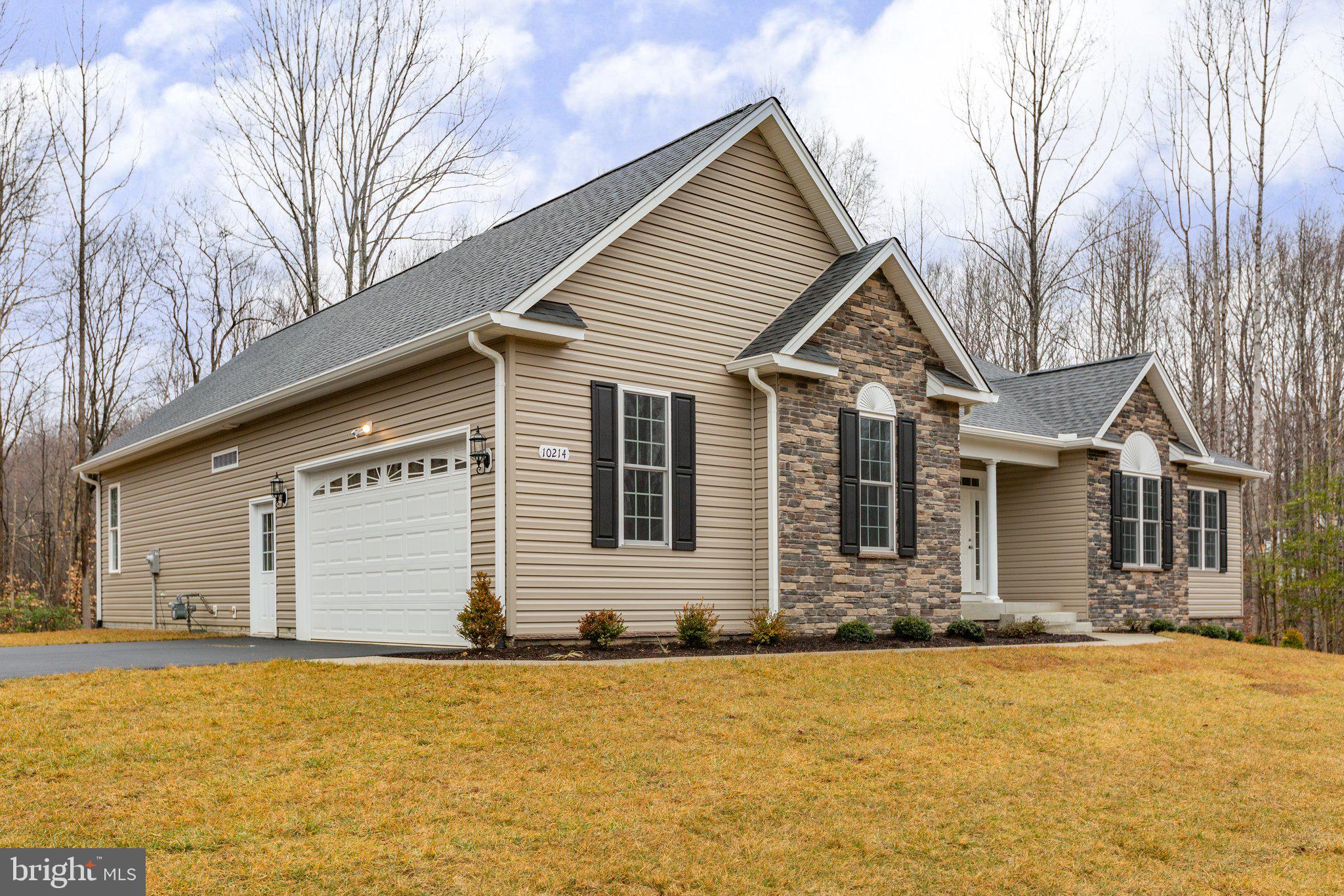 10214 EDINBURGH DRIVE